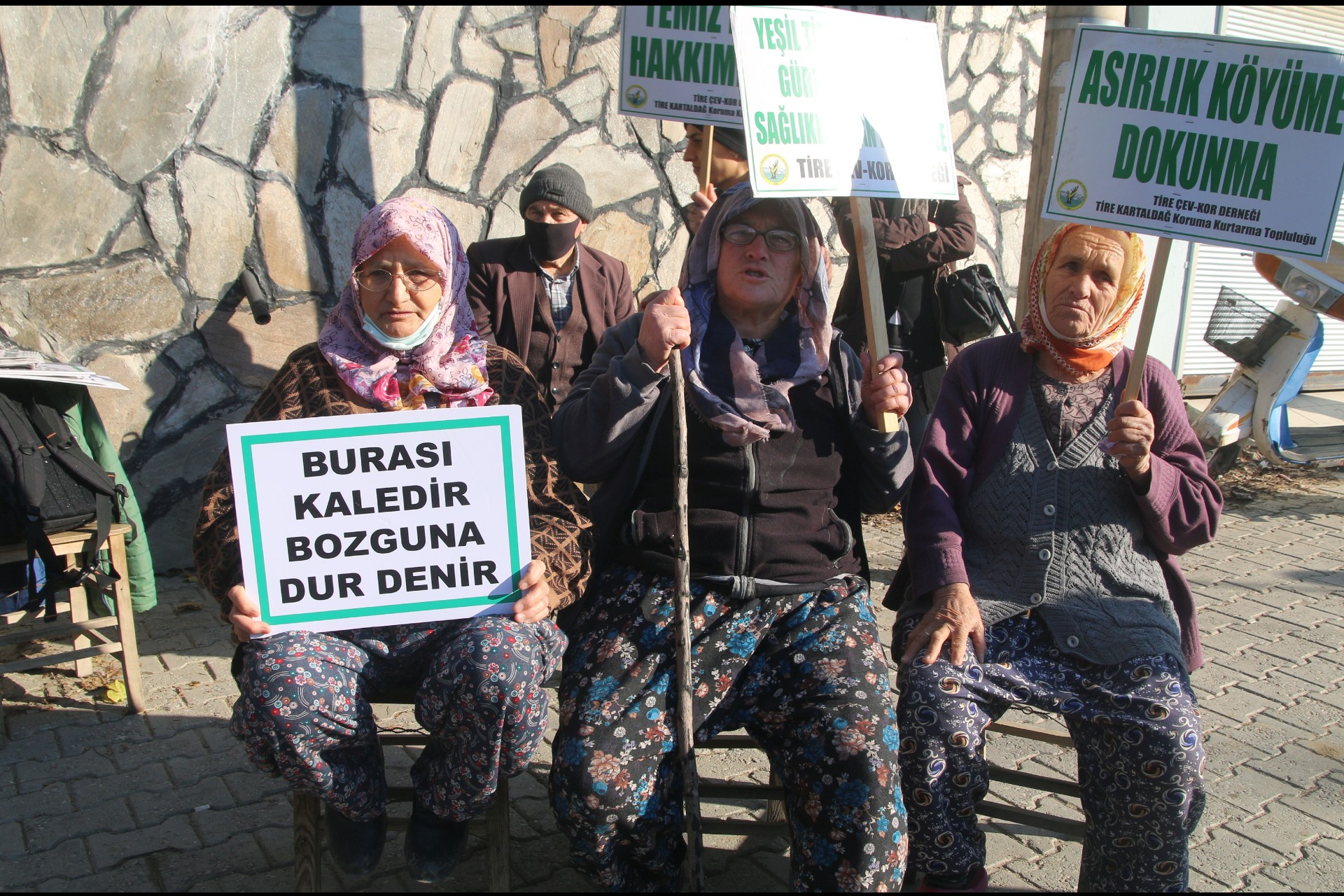 Mermer ocaklarına karşı direnen Kartal Dağı şimdi de RES talanına karşı