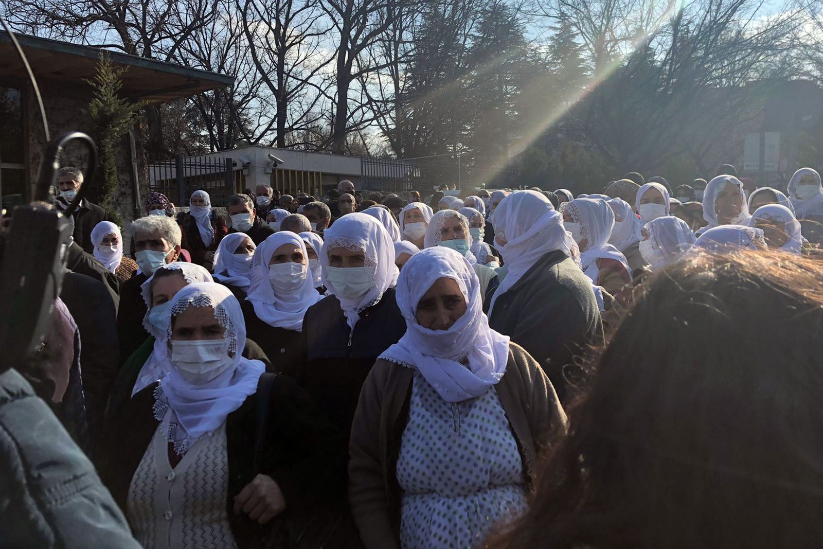 Mahpus ailelerinin Meclis önünde yürümesi engellendi