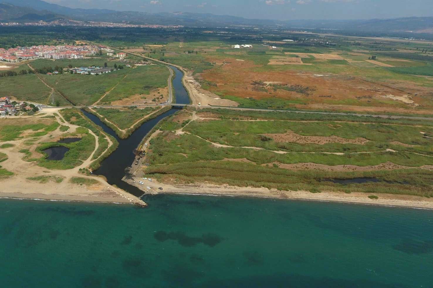 Mahkeme, Akçay sulak alanına moloz dökülmesi kararını iptal etti