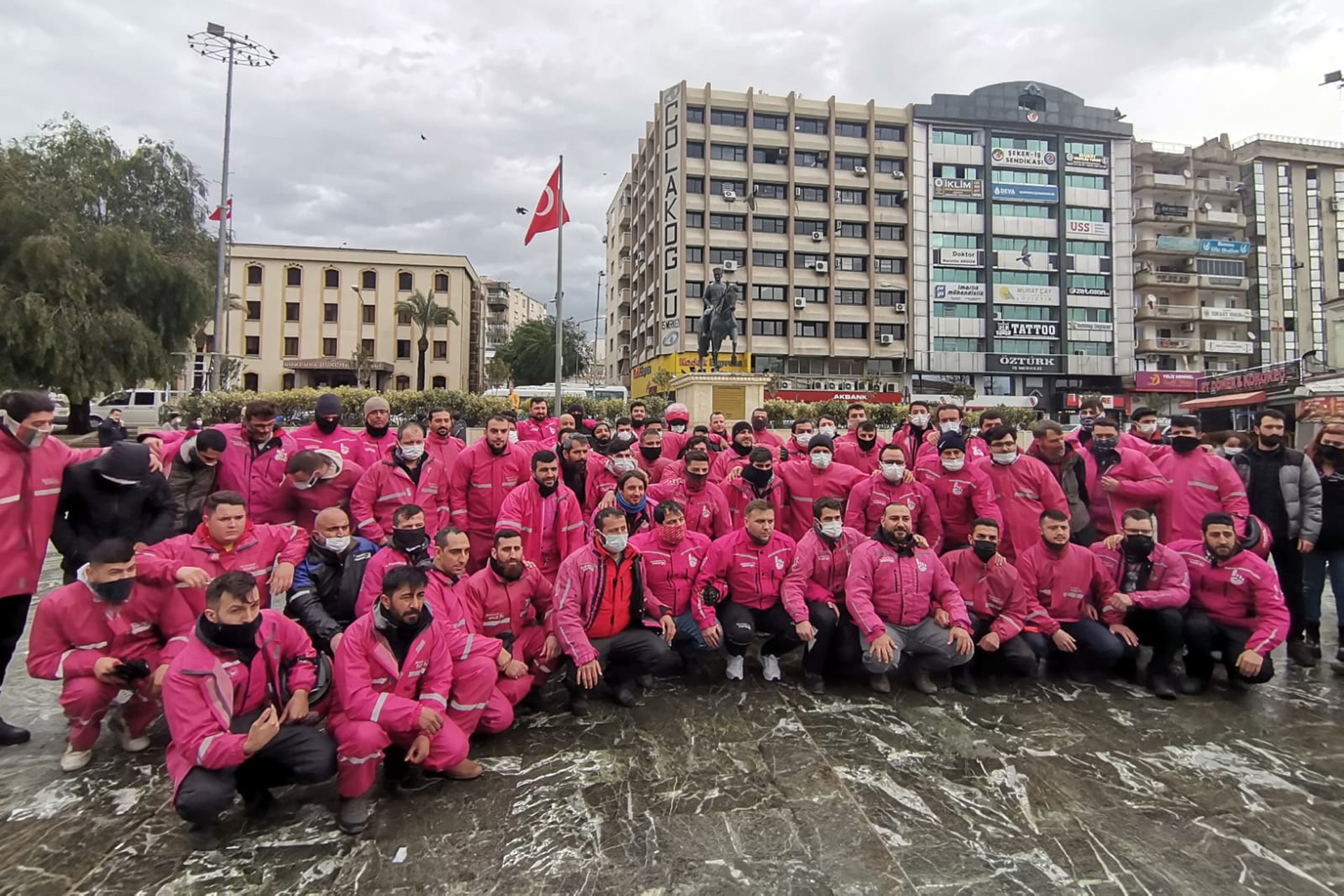 İzmir’deki Yemeksepeti işçileri: Sonuna kadar direneceğiz