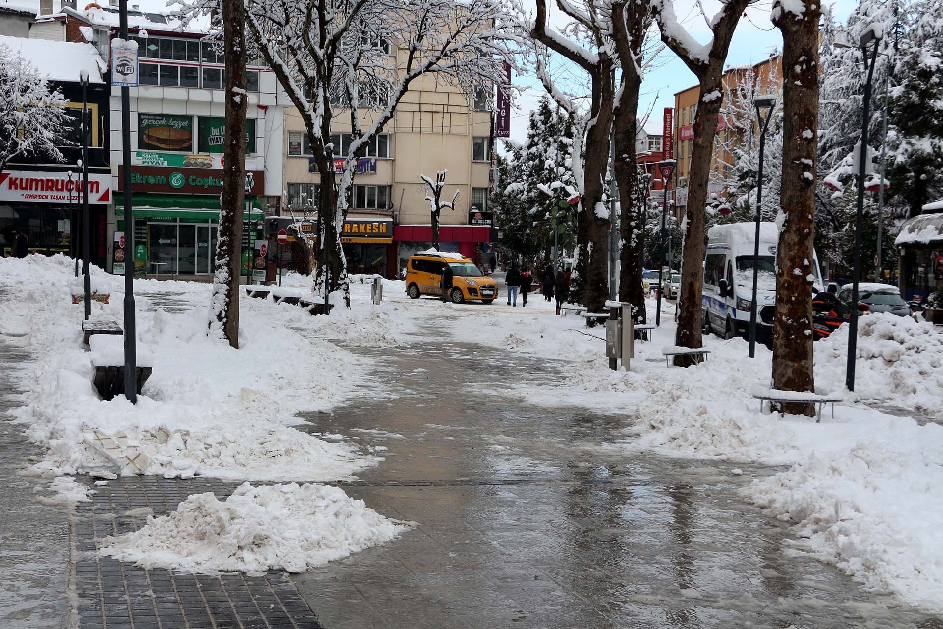 Elektrik krizinin yaşandığı Isparta'da, valiliğe geçici görevlendirme