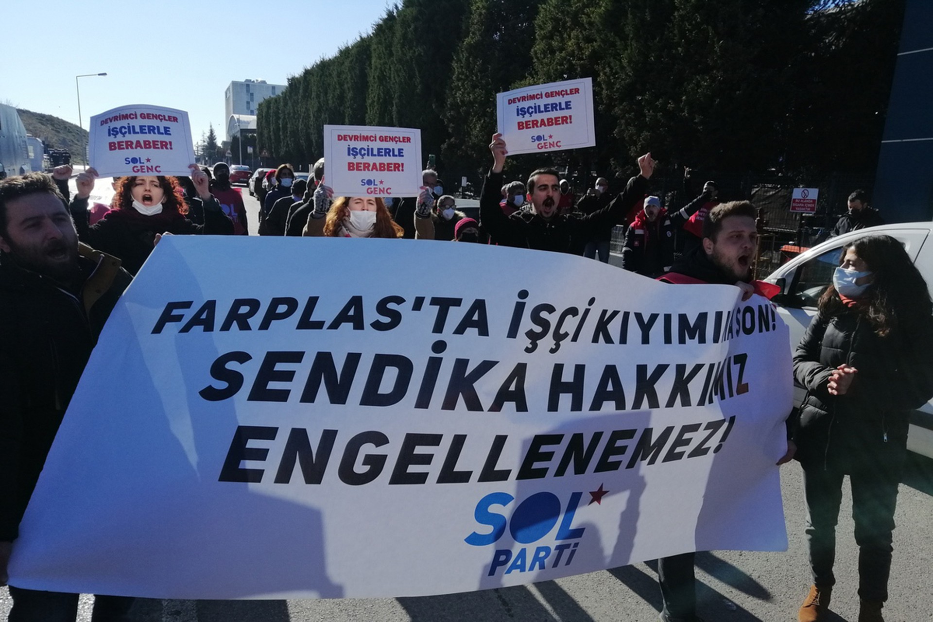 SOL Parti Farplas işçilerini ziyaret etti