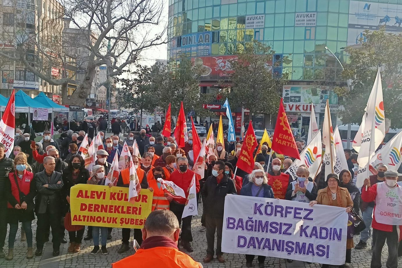 Edremit'te zamlara karşı eylem: Yoksuldan alıp zengine veren düzeni değiştireceğiz