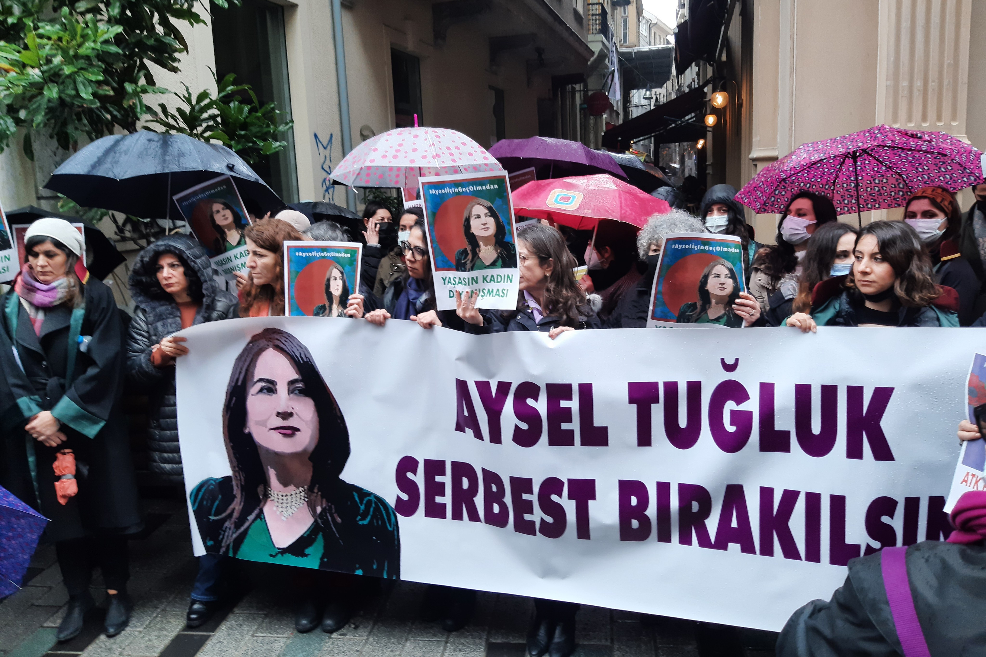 Kadın avukatlardan barolara Aysel Tuğluk çağrısı: Yaşam hakkına sahip çıkın