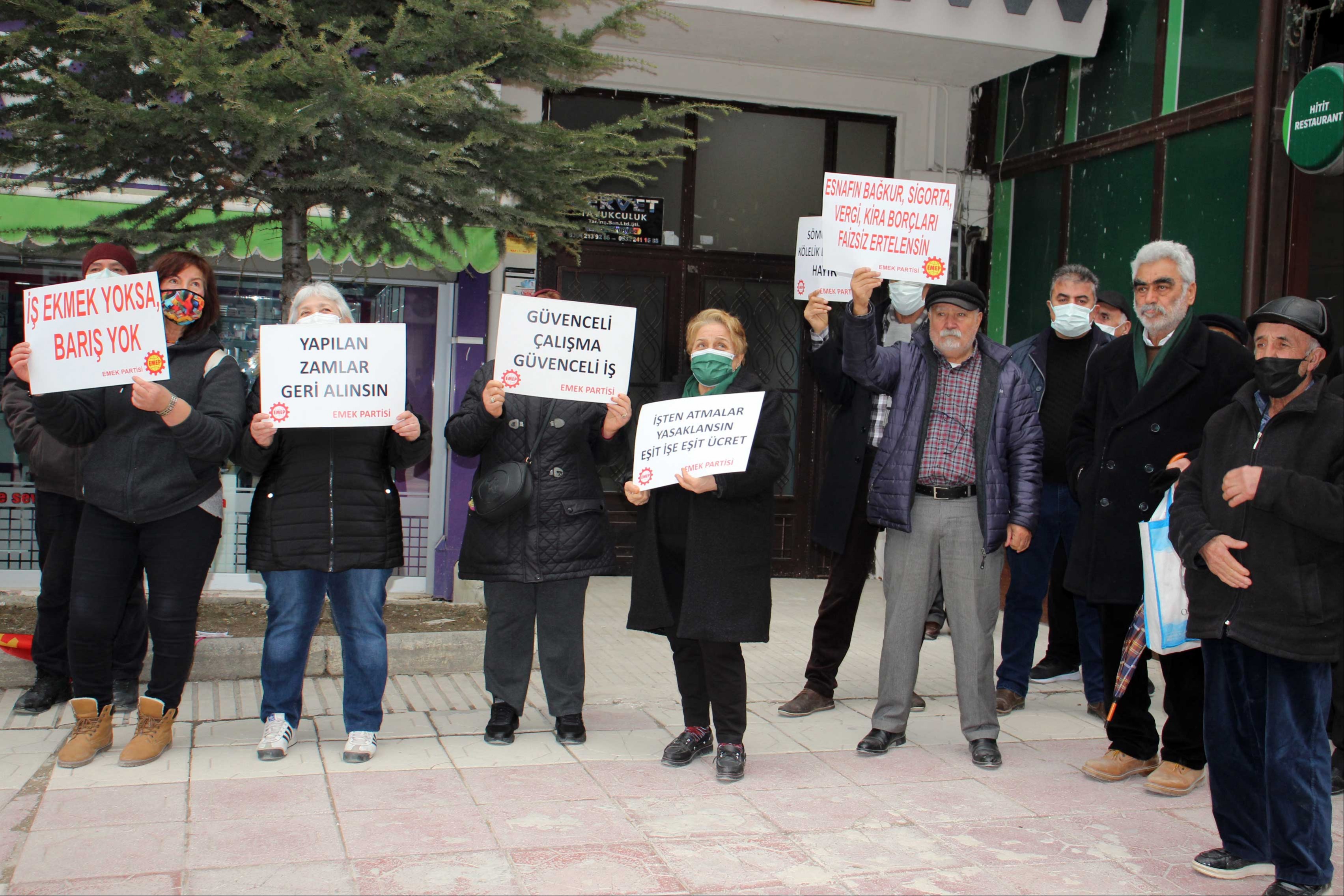 Çorum'da EMEP'den 'Geçinemiyoruz' eylemi