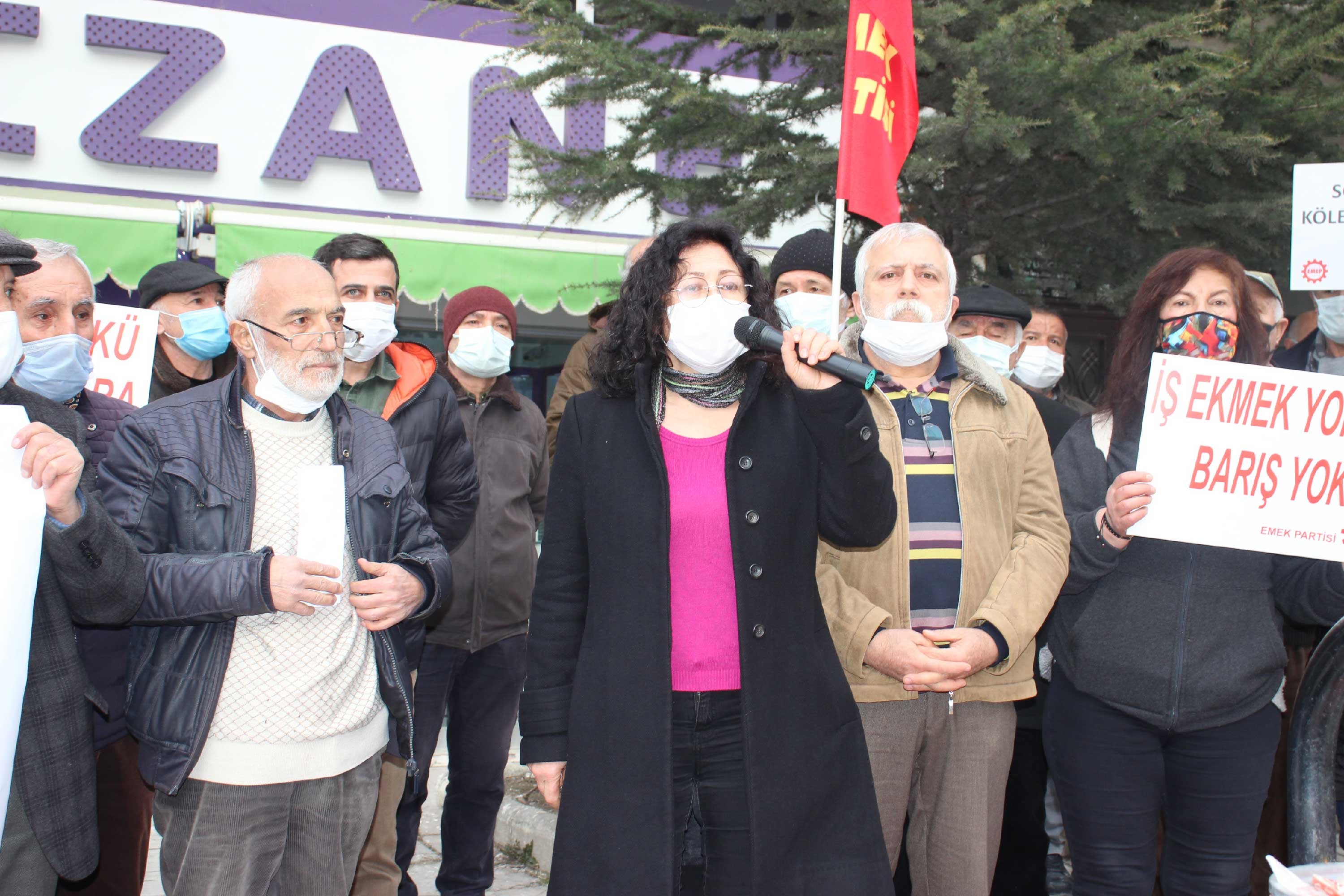 Çorum'da EMEP'den 'Geçinemiyoruz' eylemi