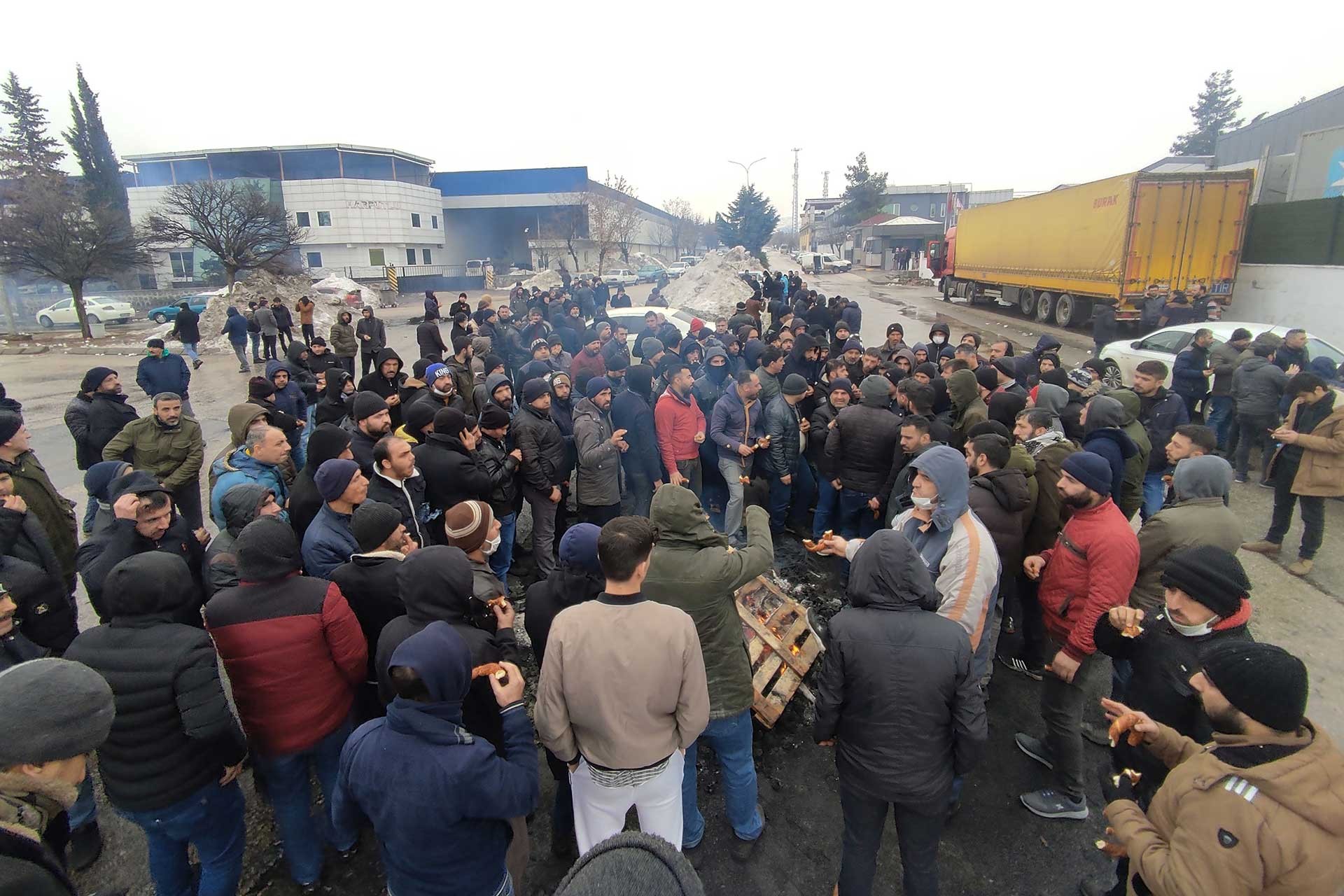 45 yıllık Dokuma İşçisi Mikail Kılıçalp anlatıyor: Dokumacının 1993 öncesi aldığı ücret ile bugün aldığı aynı