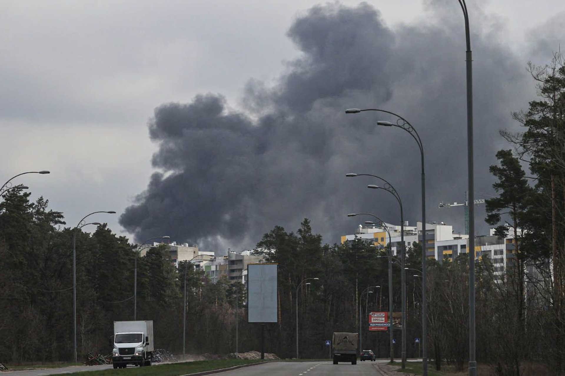 Kiev Belediye Başkanı Kliçko, kentin bombalandığını duyurdu