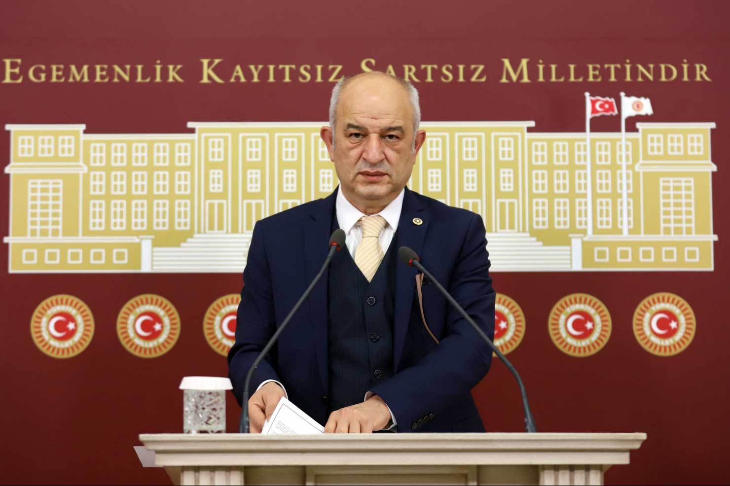 Saadet Grubu yeter sayısının altına düşmüştü, CHP'li Ali Fazıl Kasap, Saadet Partisi'ne geçti