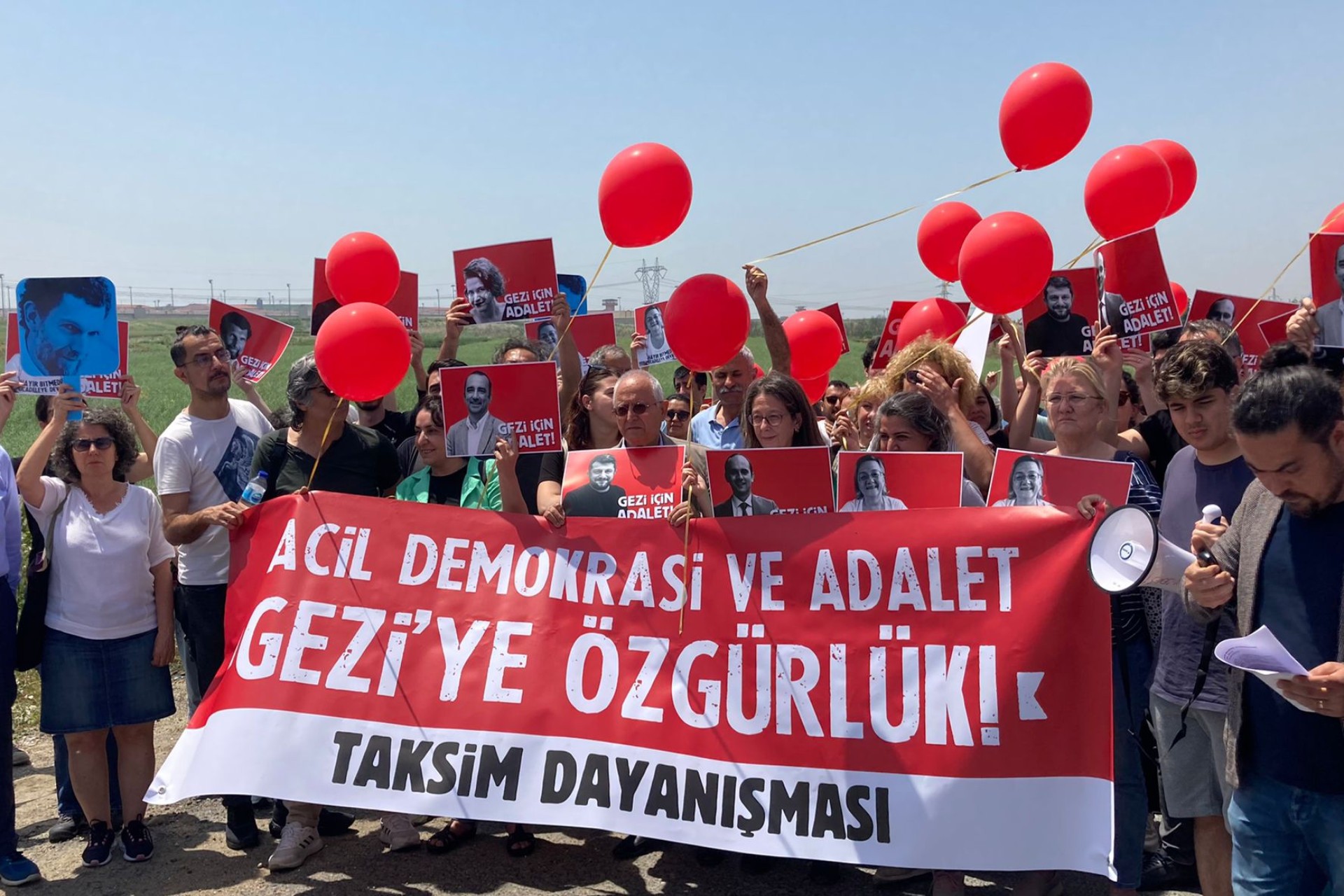 Gezi Direnişinin 9. yılında Silivri ve Bakırköy cezaevleri önünde açıklama: Gezi için adalet istiyoruz