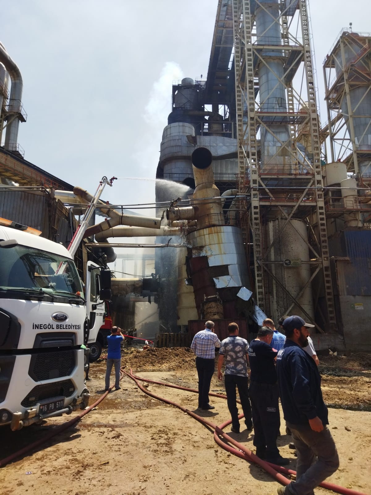 Bursa'da patlama yaşanan fabrika