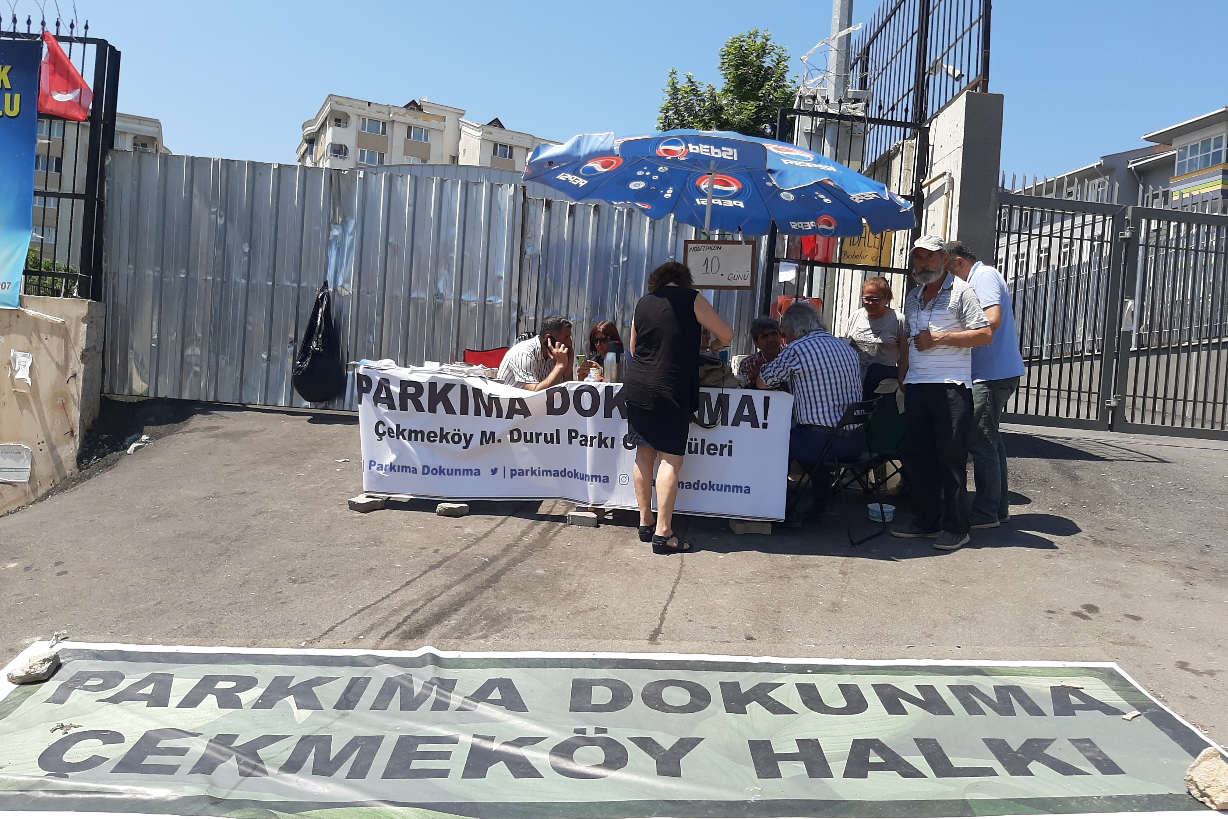 Parklarının yıkılmasına karşı çıkan Çekmeköylülerden çağrı: Acil destek bekliyoruz