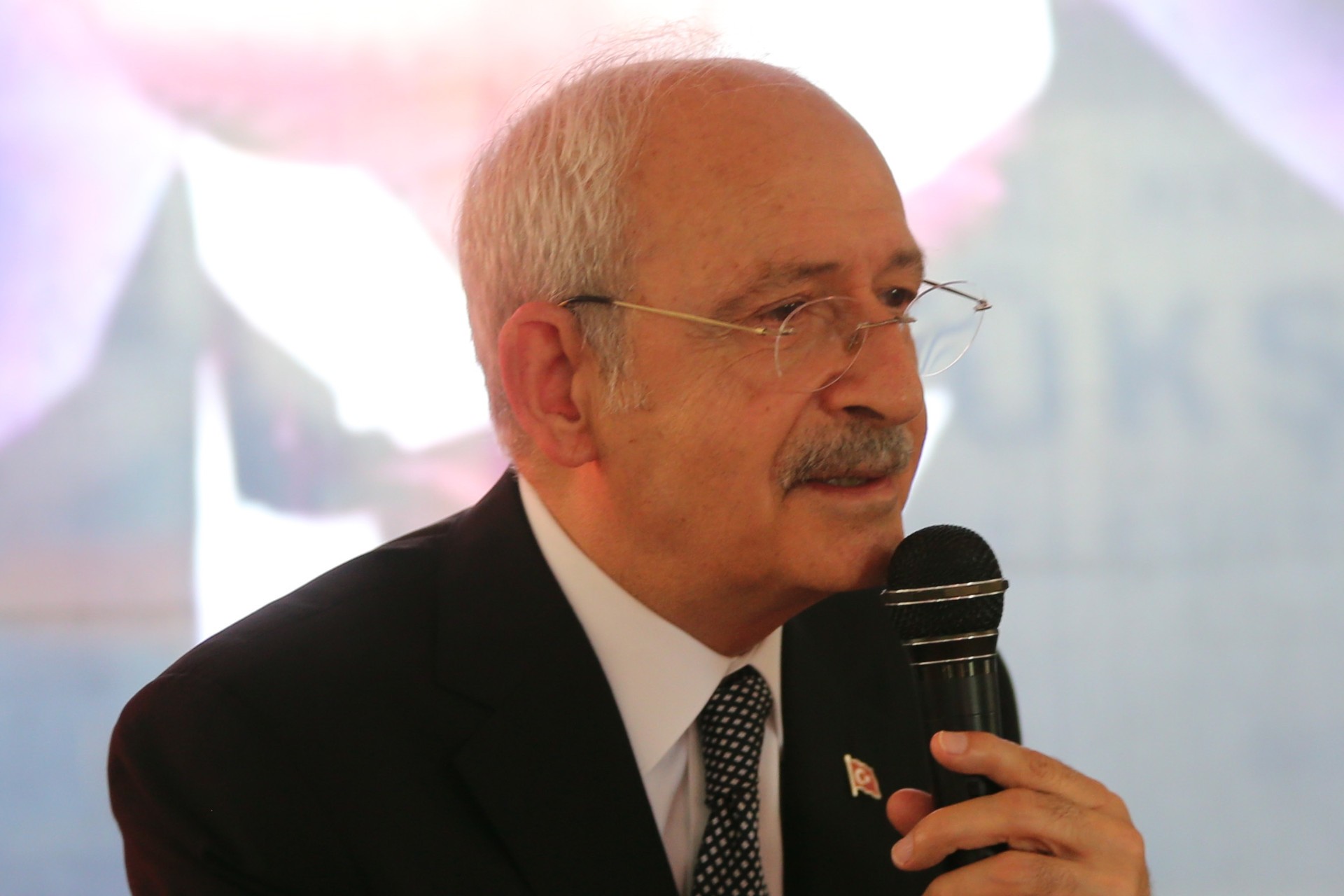 Kılıçdaroğlu’ndan Selman ziyaretine eleştiri: El avuç açıyoruz birileri bize para verir mi diye