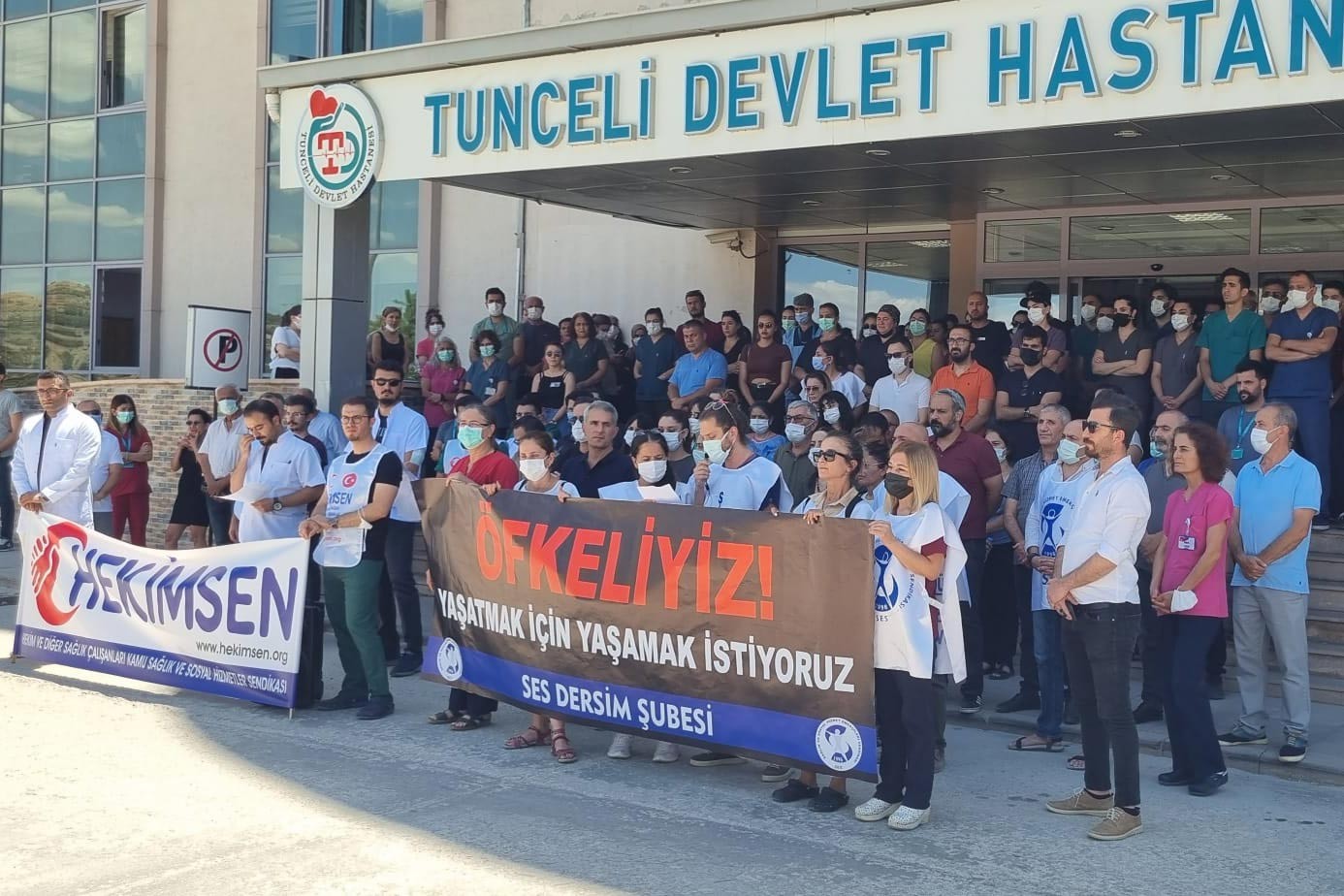 Dersim'de Dr. Ekrem Karakaya eylemi