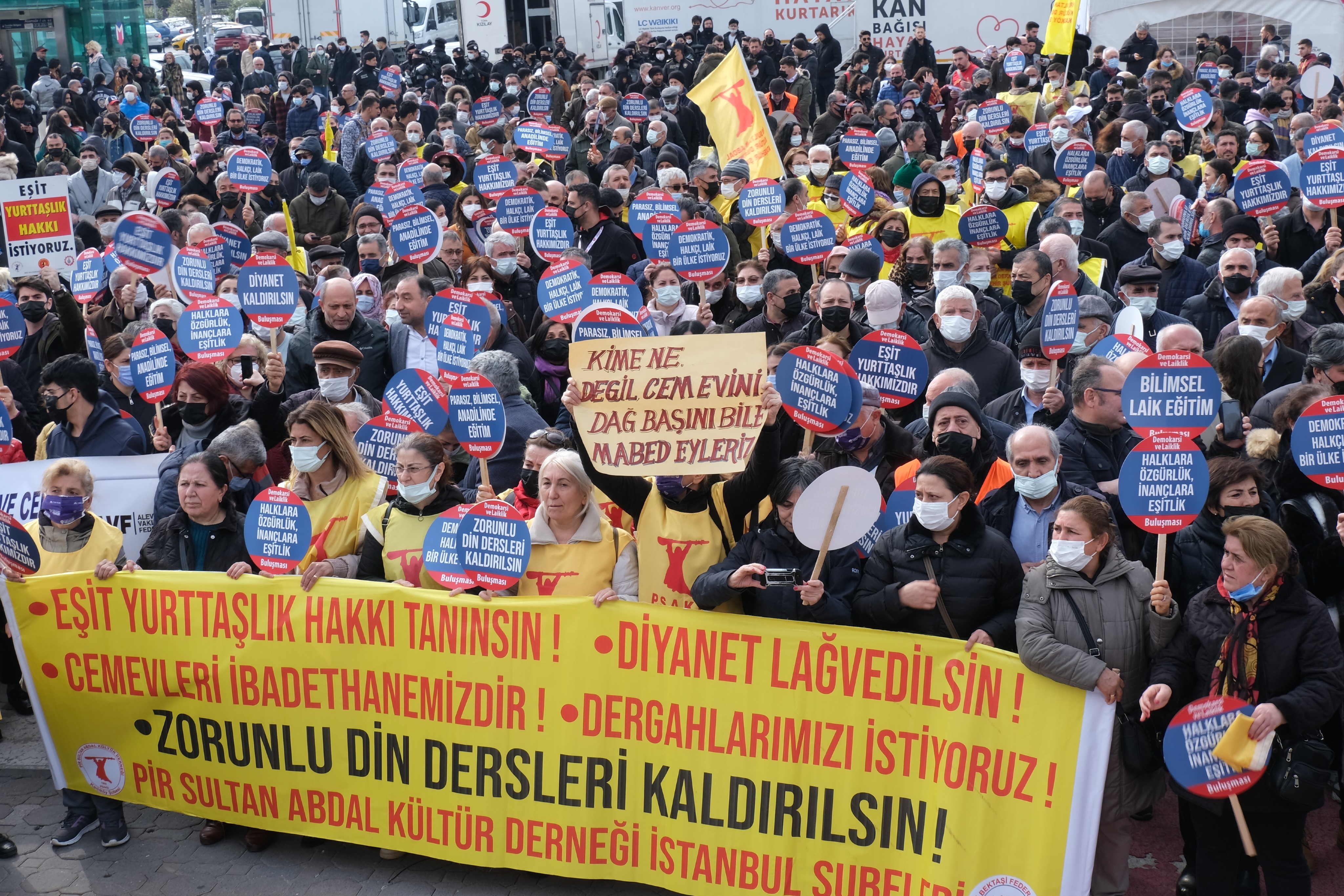 Alevi kurumları kurultayda bir araya geliyor | ADFE Başkanı Celal Fırat: Eşit yurttaşlık ve laik demokrasi istiyoruz