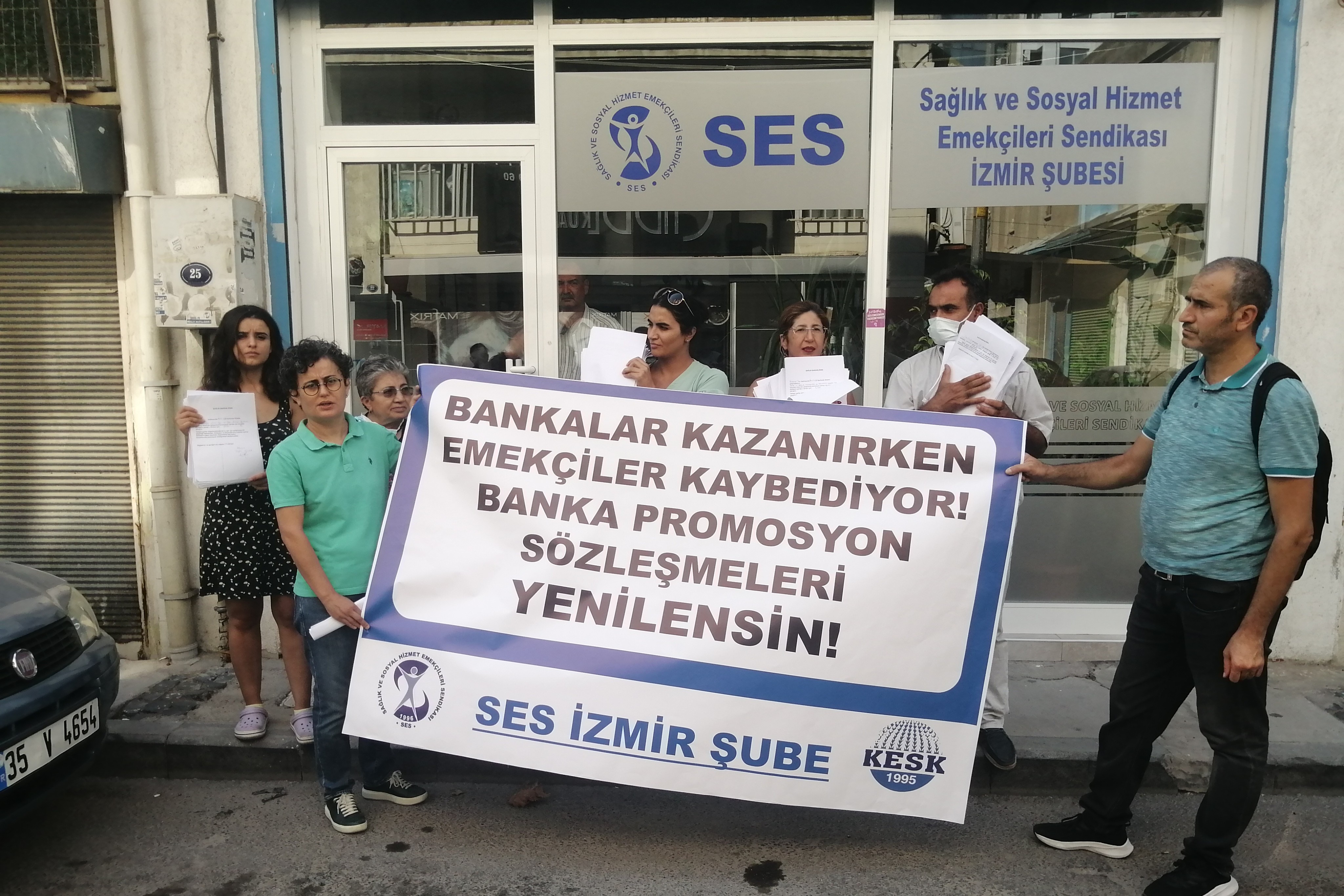 SES Adana ve İzmir şubelerinden promosyon açıklaması: Banka kazanırken emekçiler kaybetmesin