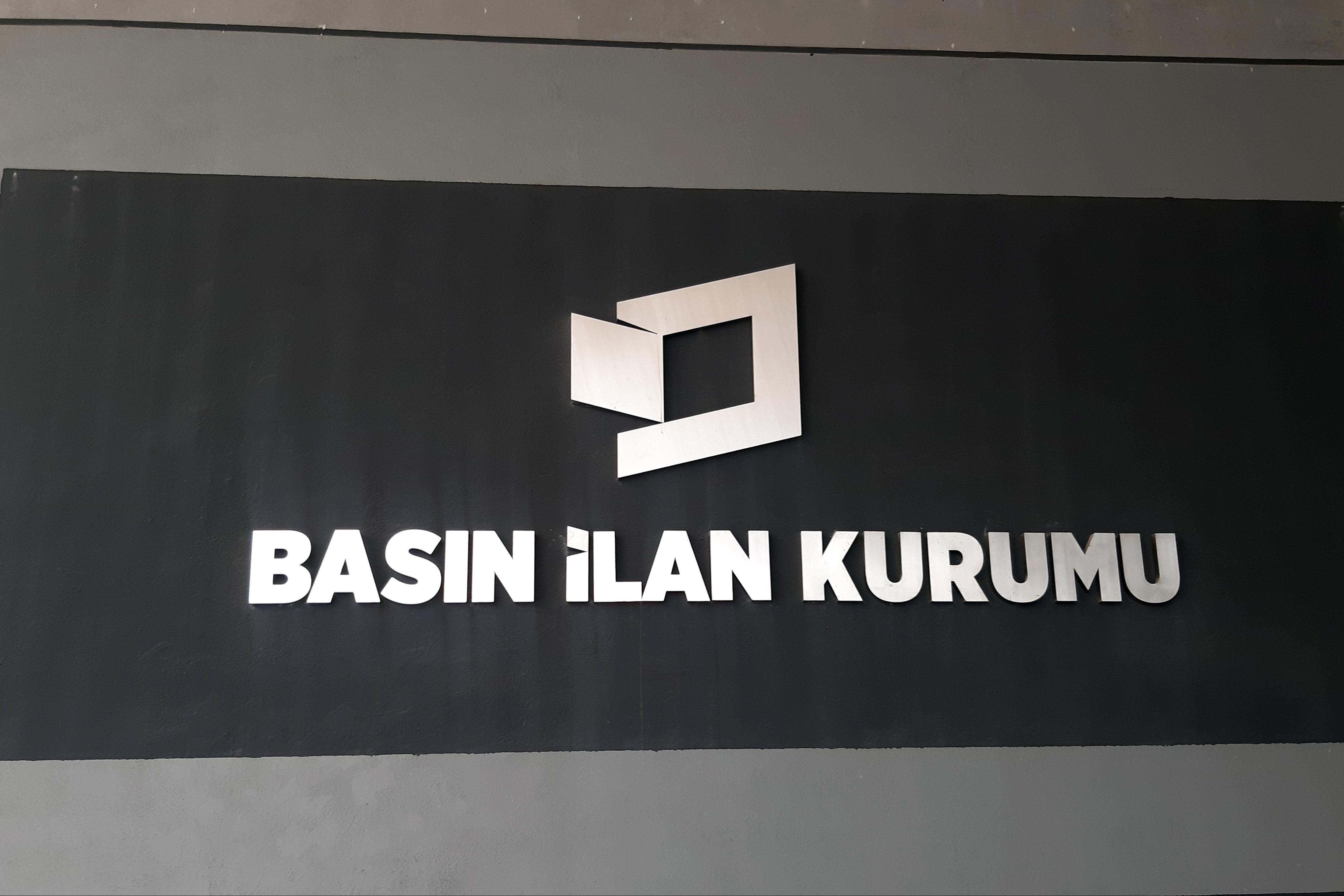 Basın İlan Kurumunun resmi ilan cezaları Anayasa Mahkemesine taşındı