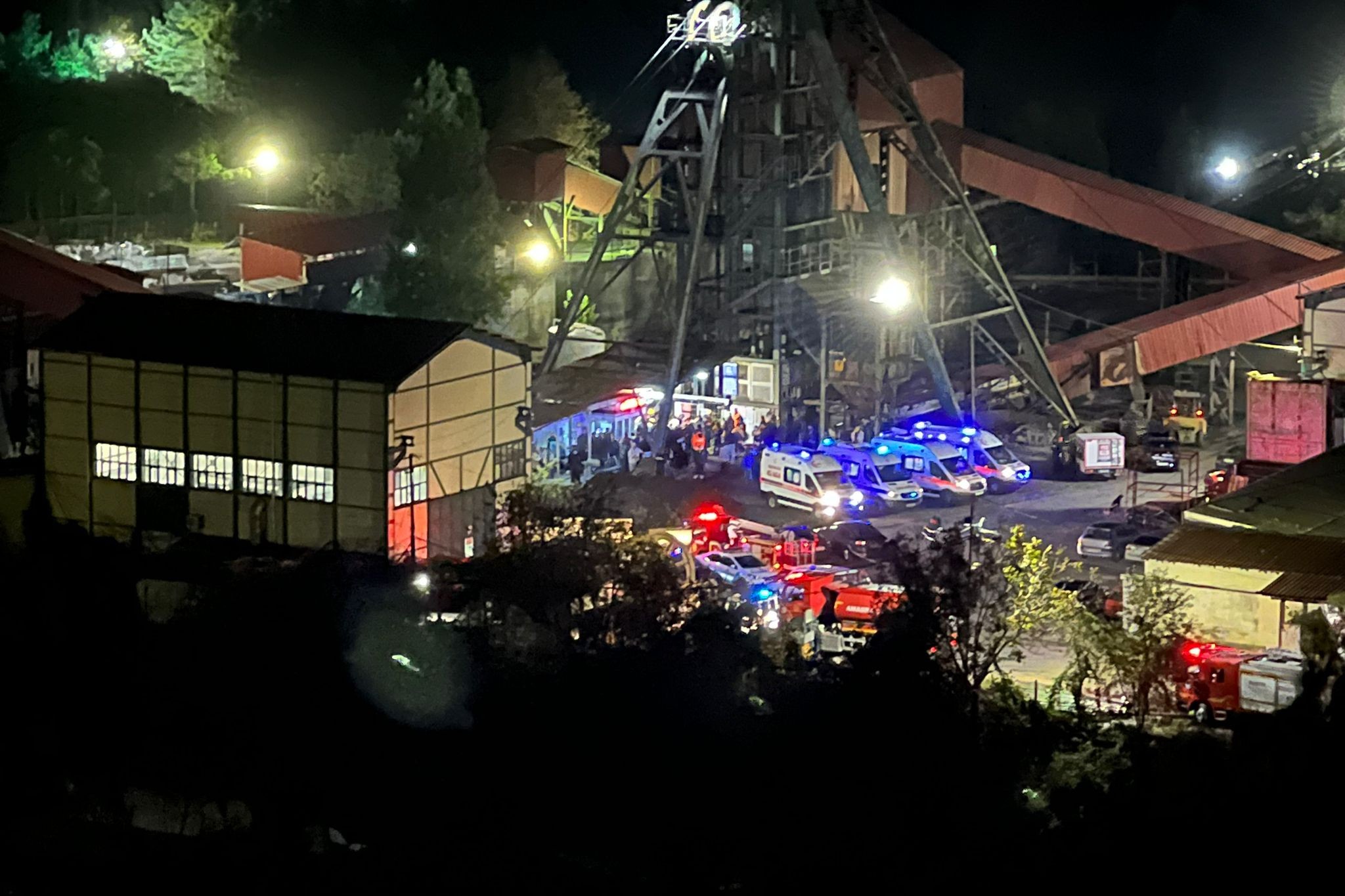 Amasra’daki maden ocağında yangın yeniden başladı