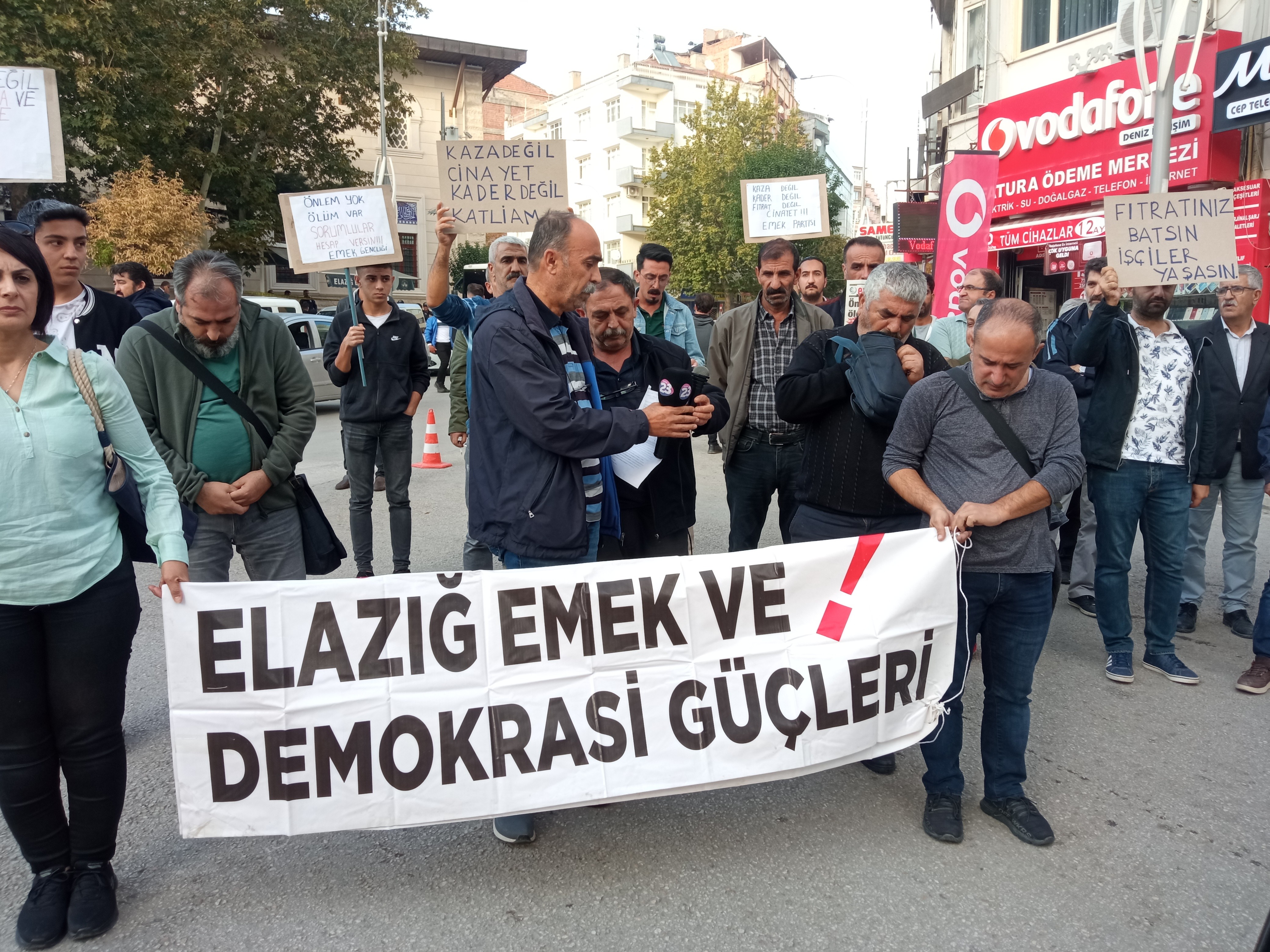 Elazığ emek ve demokrasi güçleri açıklama yaptı