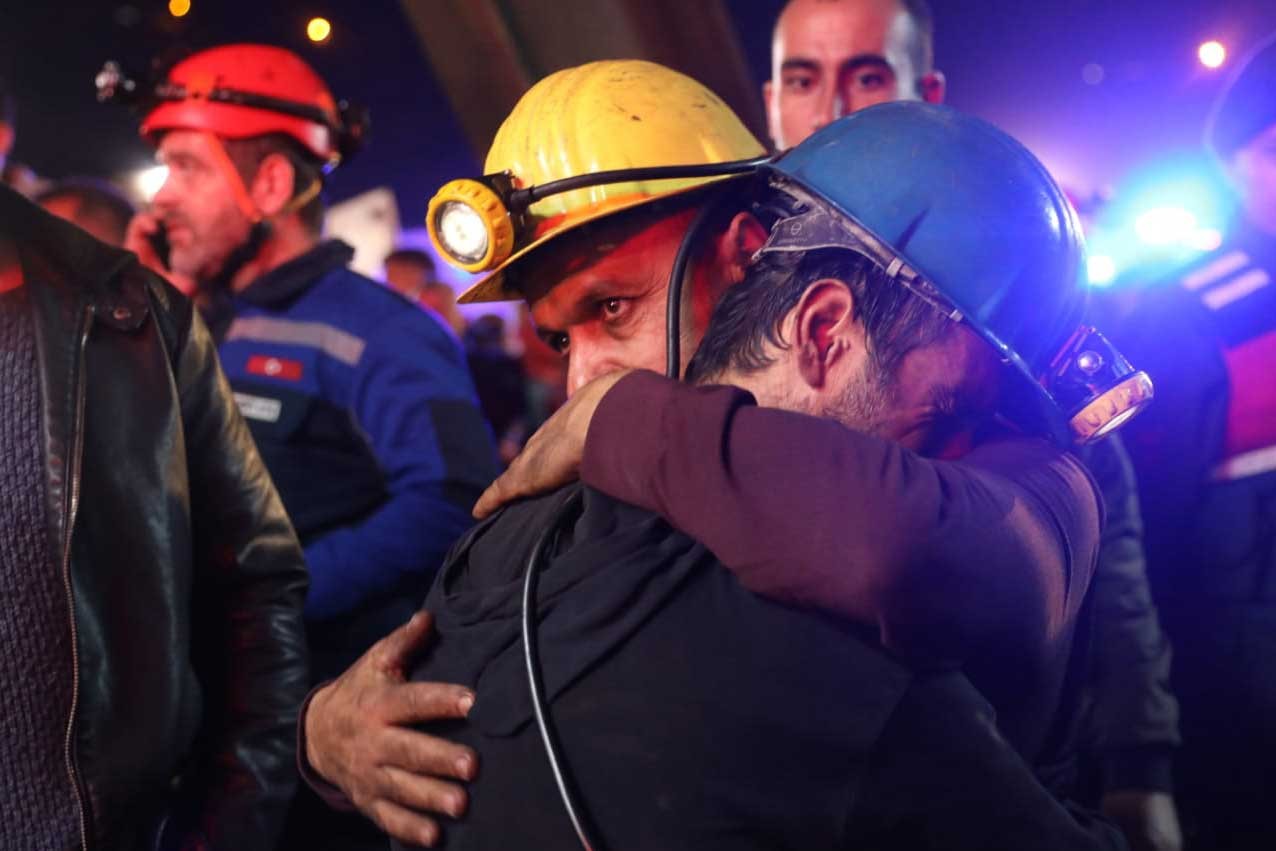 Madencilerden sendikacılara tepki: Fotoğraf çektirmekle sorunlar çözülmüyor