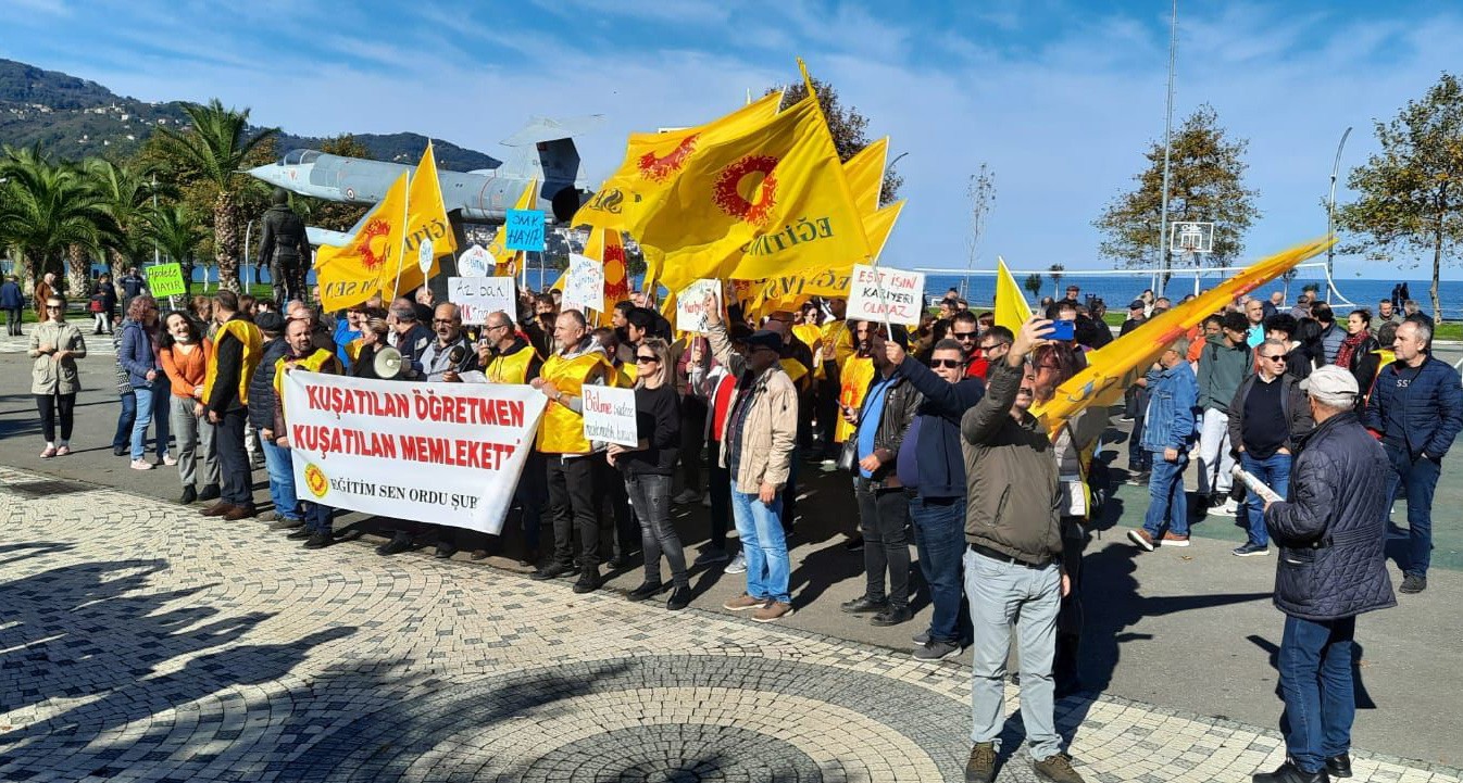 Ordu'da Eğitim Sen'in ortak eylem önerisinin kabul edilmemesi nedeniyle sendikalar ayrı zamanlarda basın açıklamaları yaptı.