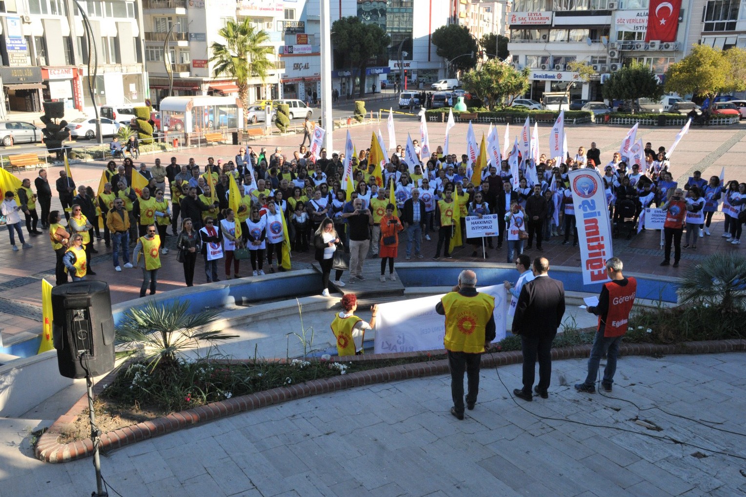 Aliağa'da ortak eylem.