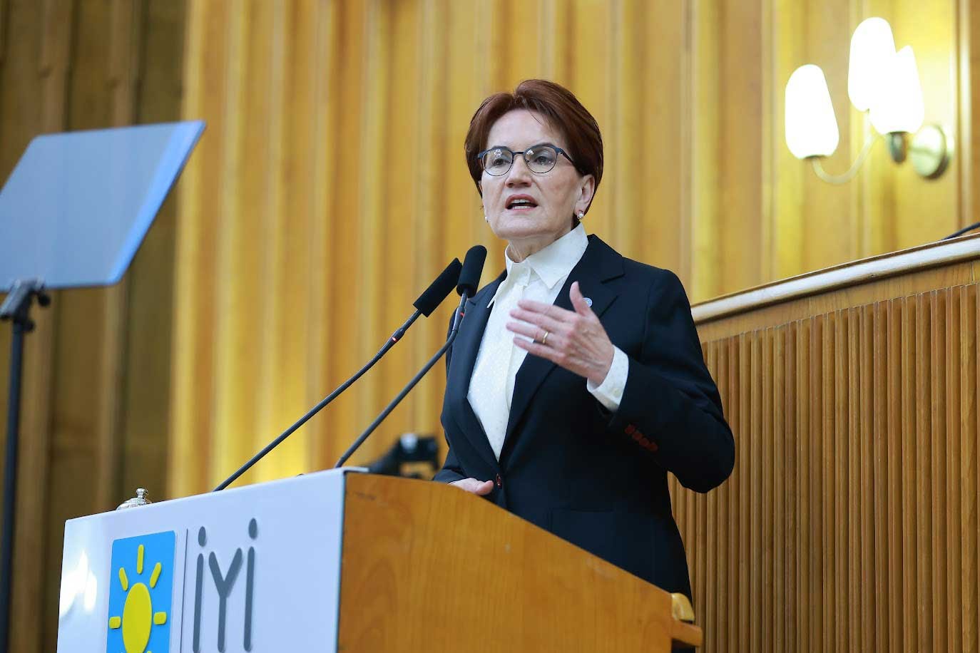 Akşener'den Erdoğan'a: Sirk yönetmiyorsunuz, devlet yönetiyorsunuz