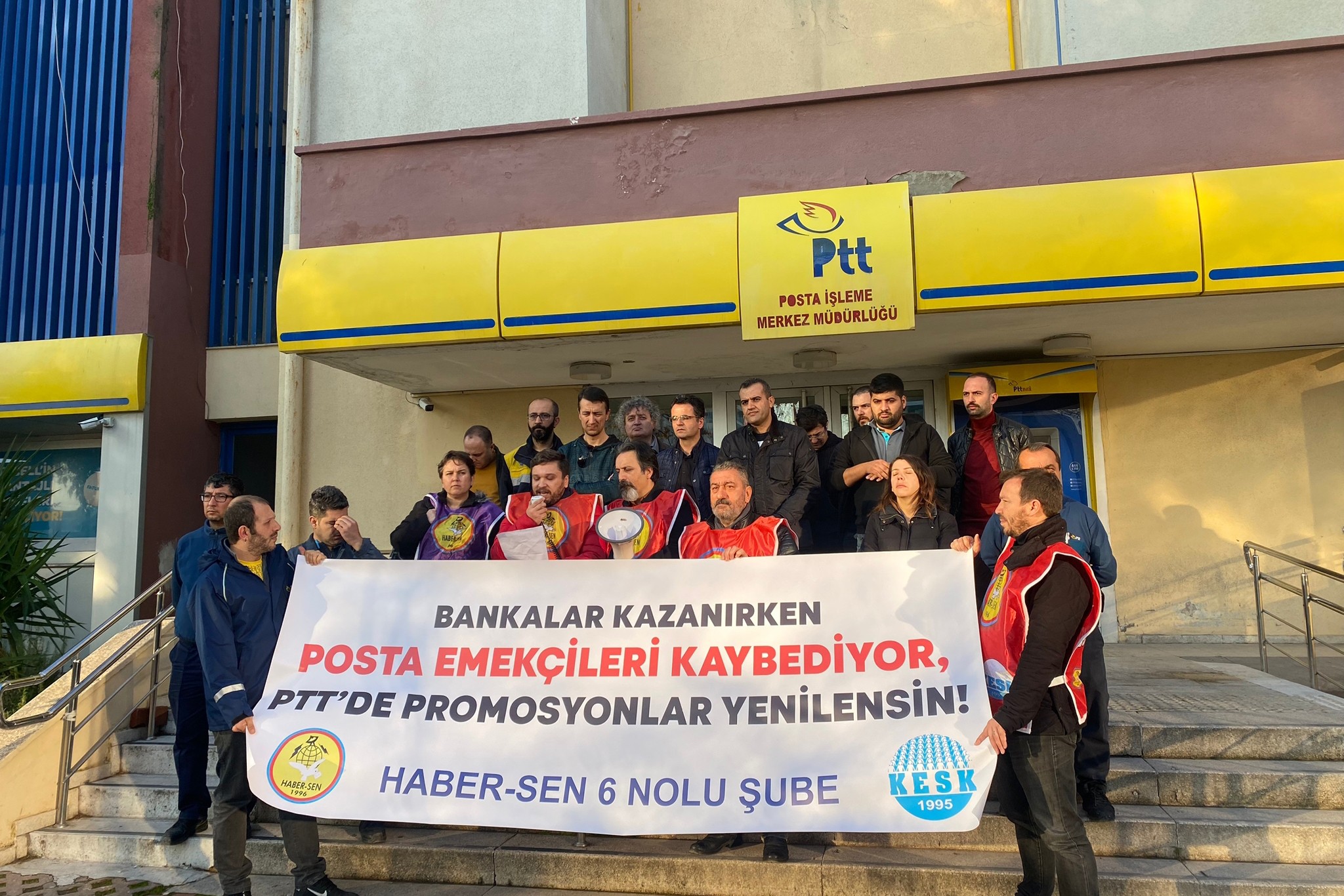 Haber Sen 6 No’lu Şube: Bankalar kazanırken posta emekçileri kaybediyor