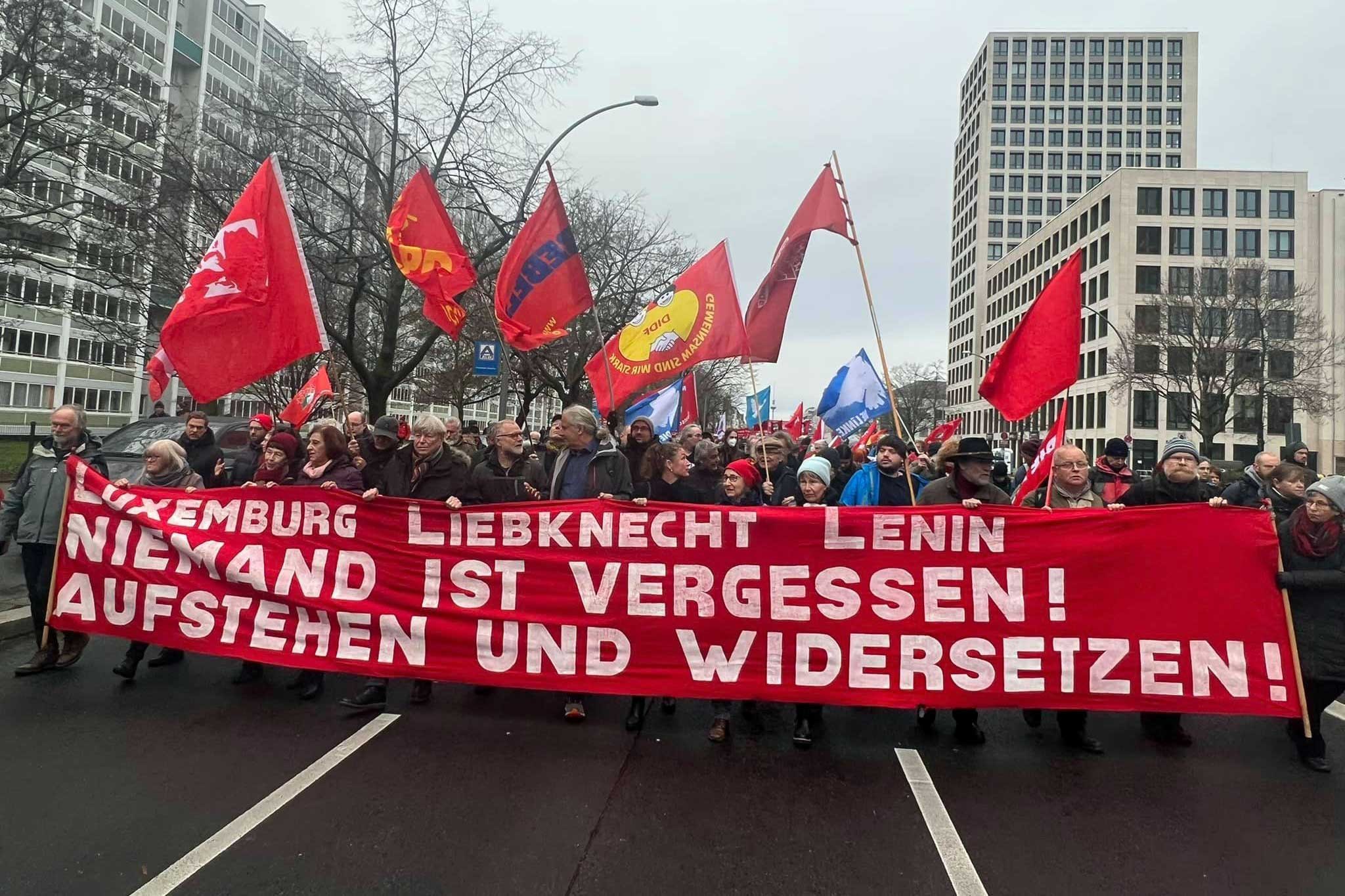 Rosa Luxemburg ve Karl Liebknecht katledilişlerinin 104. yılında anıldı