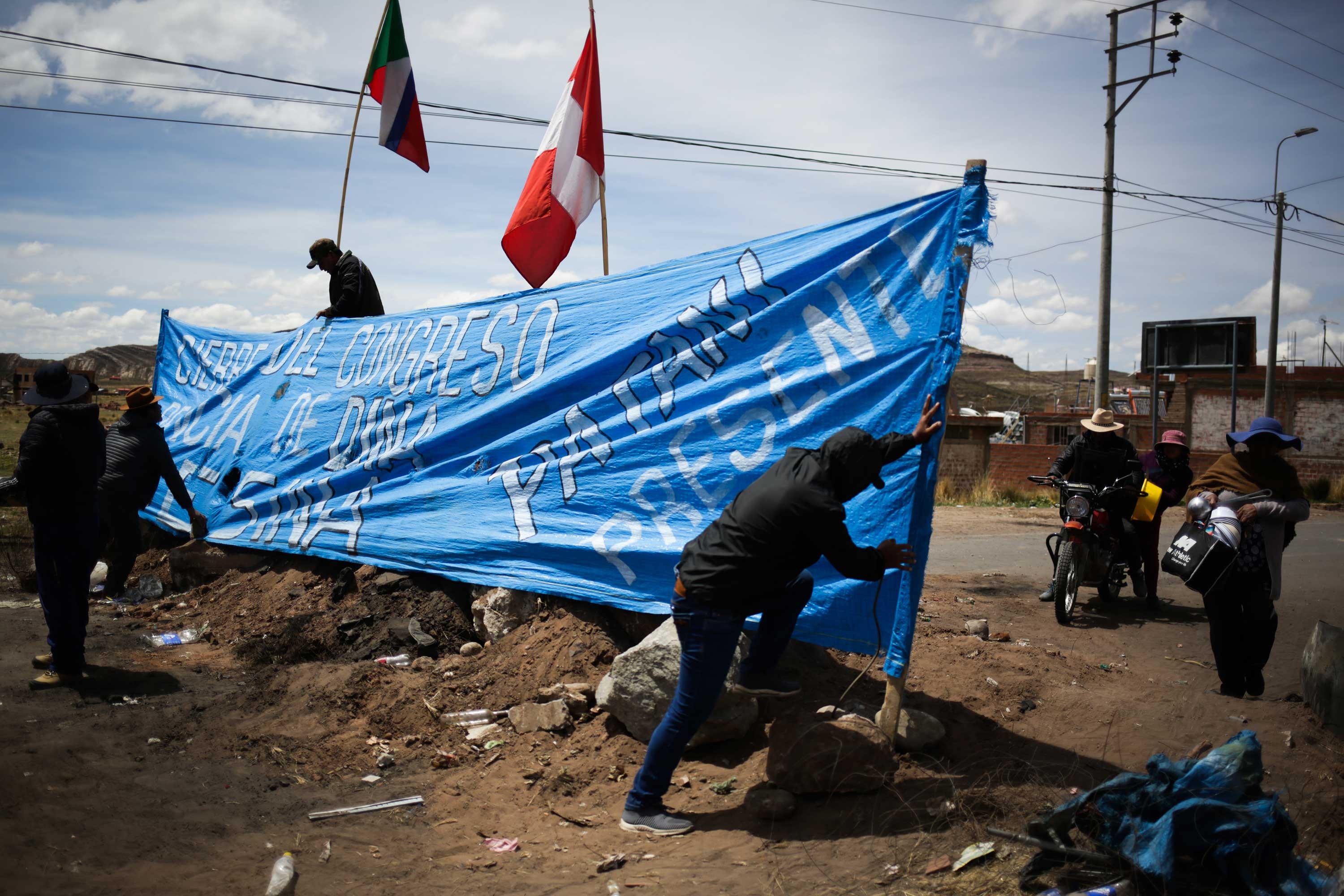 Peru'da Kongre, erken seçim talebini bir kez daha reddetti