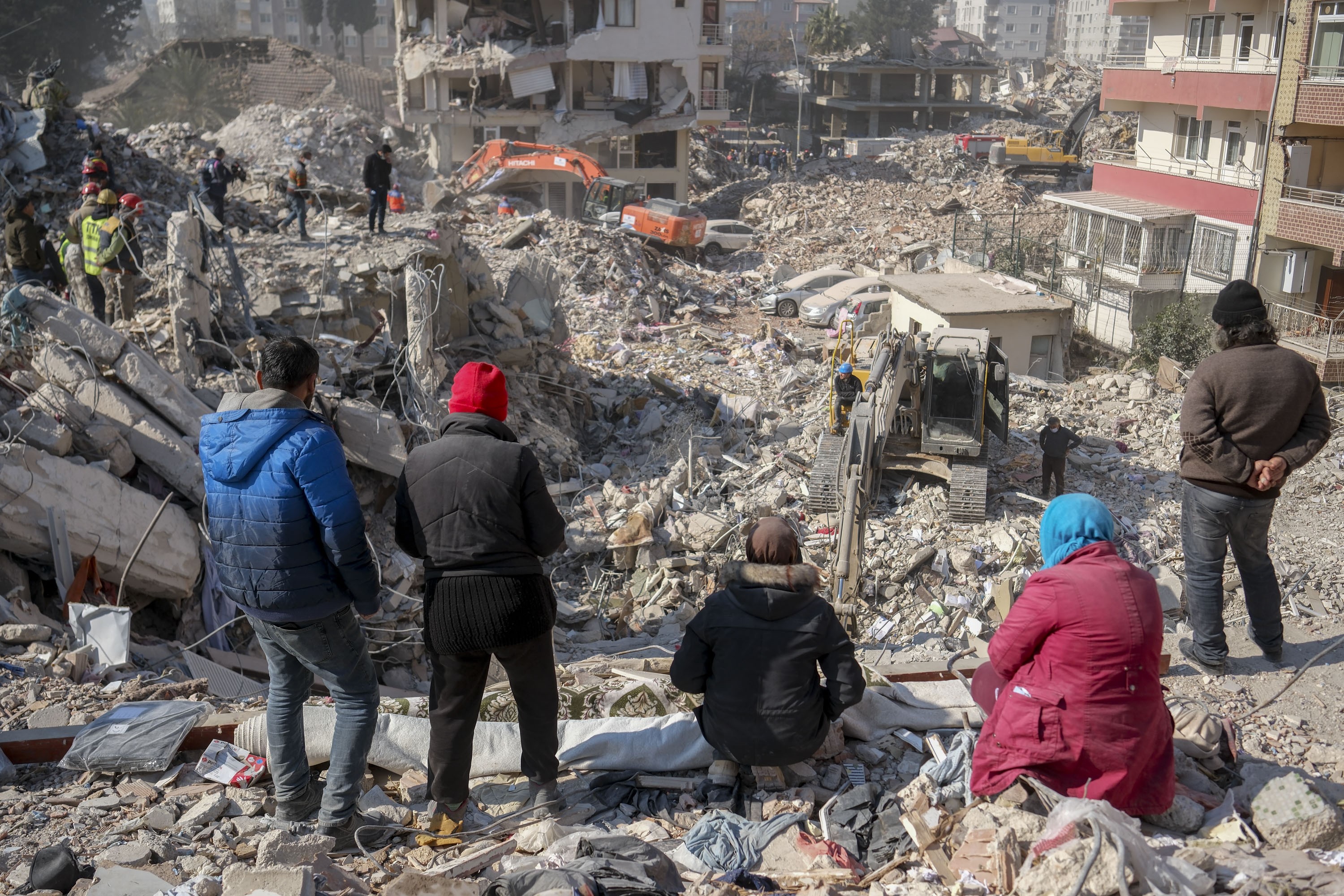 Depremzede işçileri sosyal yıkımdan korumak için atılması gereken 10 adım