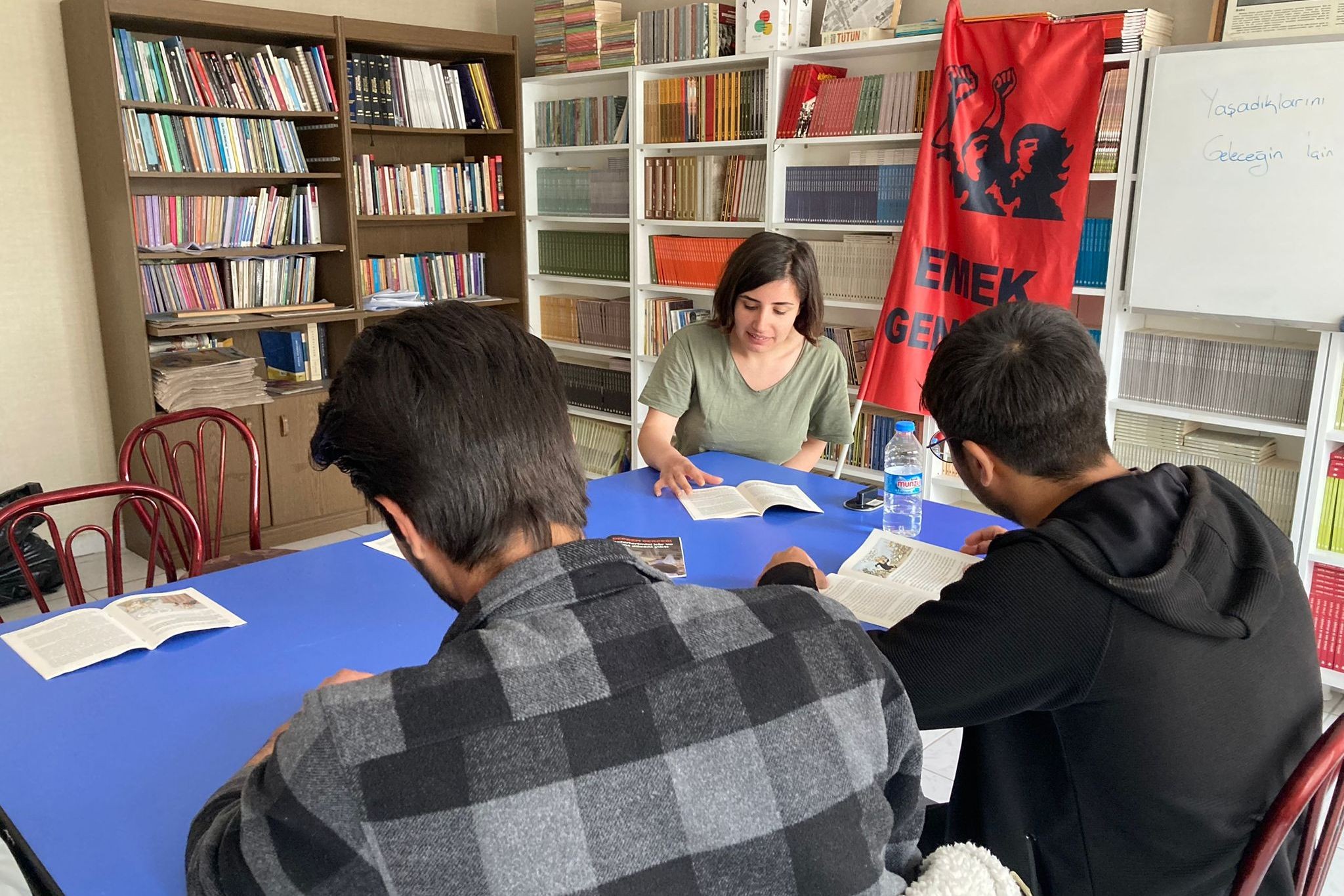 Diyarbakır Emek Gençliğinden “Depremin Ekonomi Politiği” etkinliği