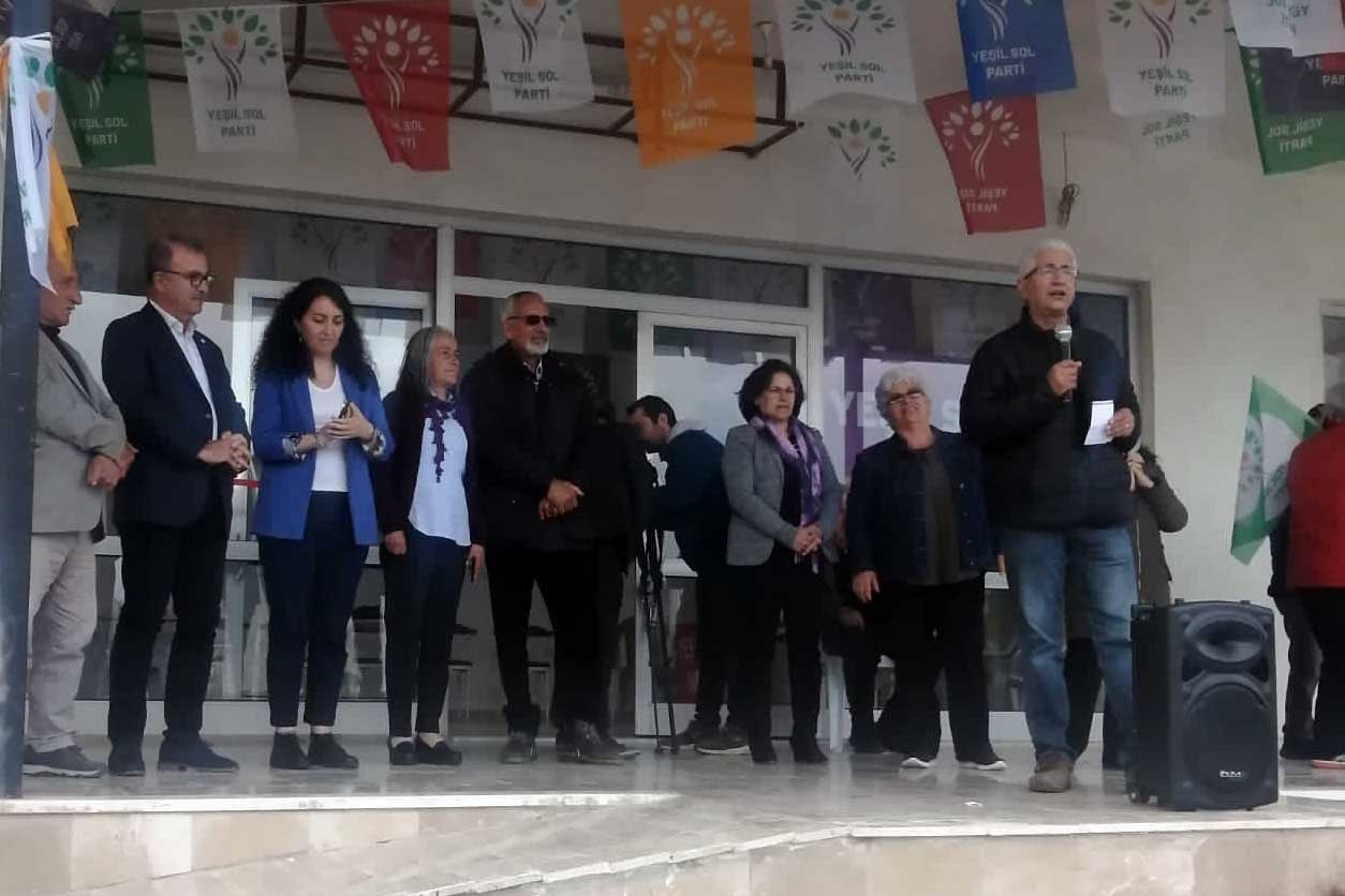 Yeşil Sol Parti, Burhaniye'de seçim bürosunu açtı: "Birlikte değiştireceğiz"