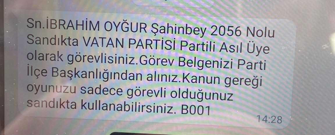 Vatandaşlara sandık görevlisi olduklarını bildiren mesaj ekran görüntüsü.