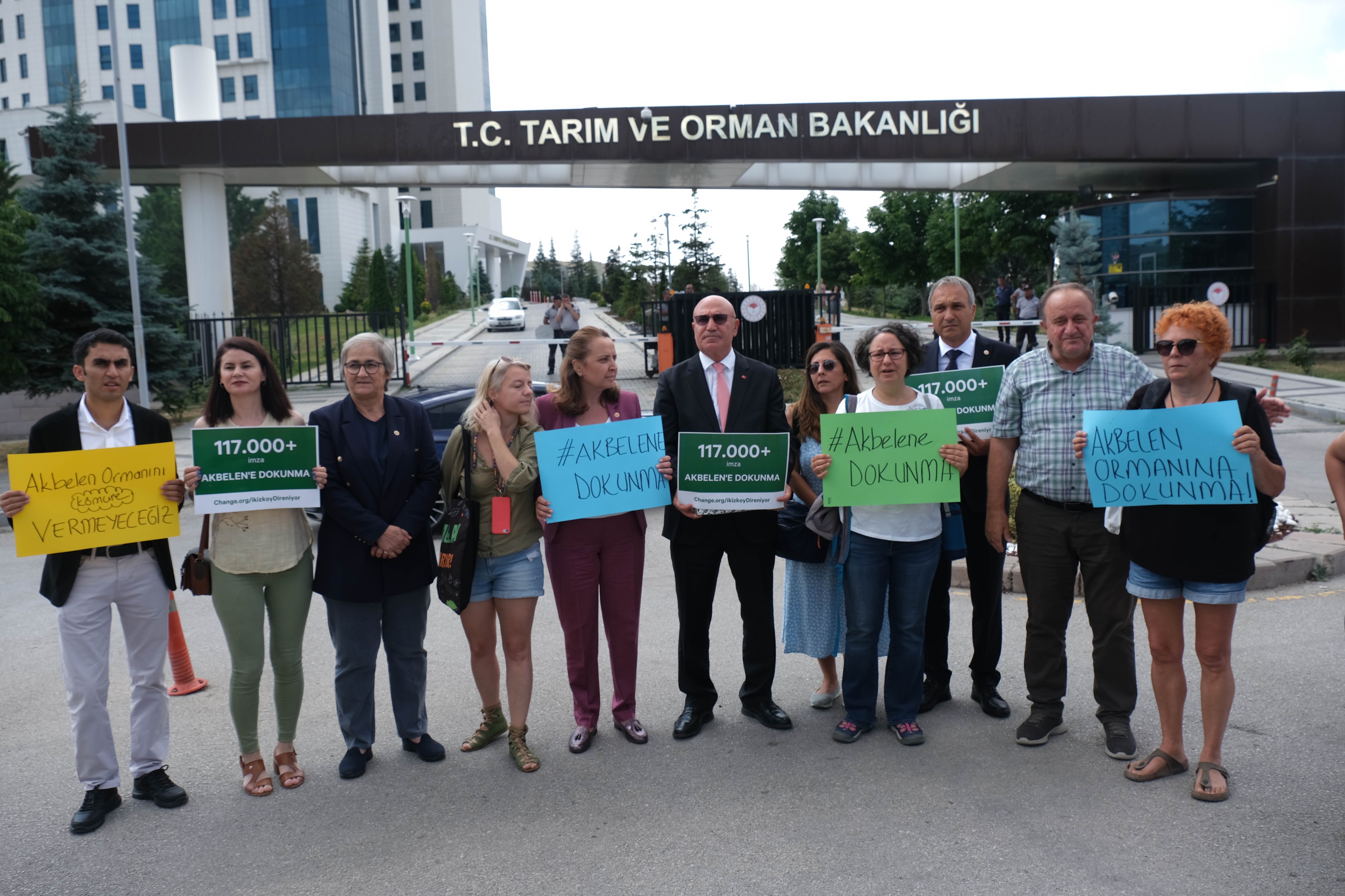 İkizköyün Dostları İnisiyatifi: Akbelen Ormanı’nın kömür madenine tahsisi iptal edilsin