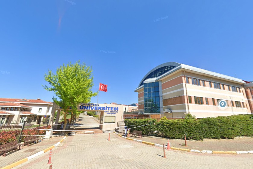 Arel Üniversitesi’nde fahiş zamlara öğrenciler tepkili