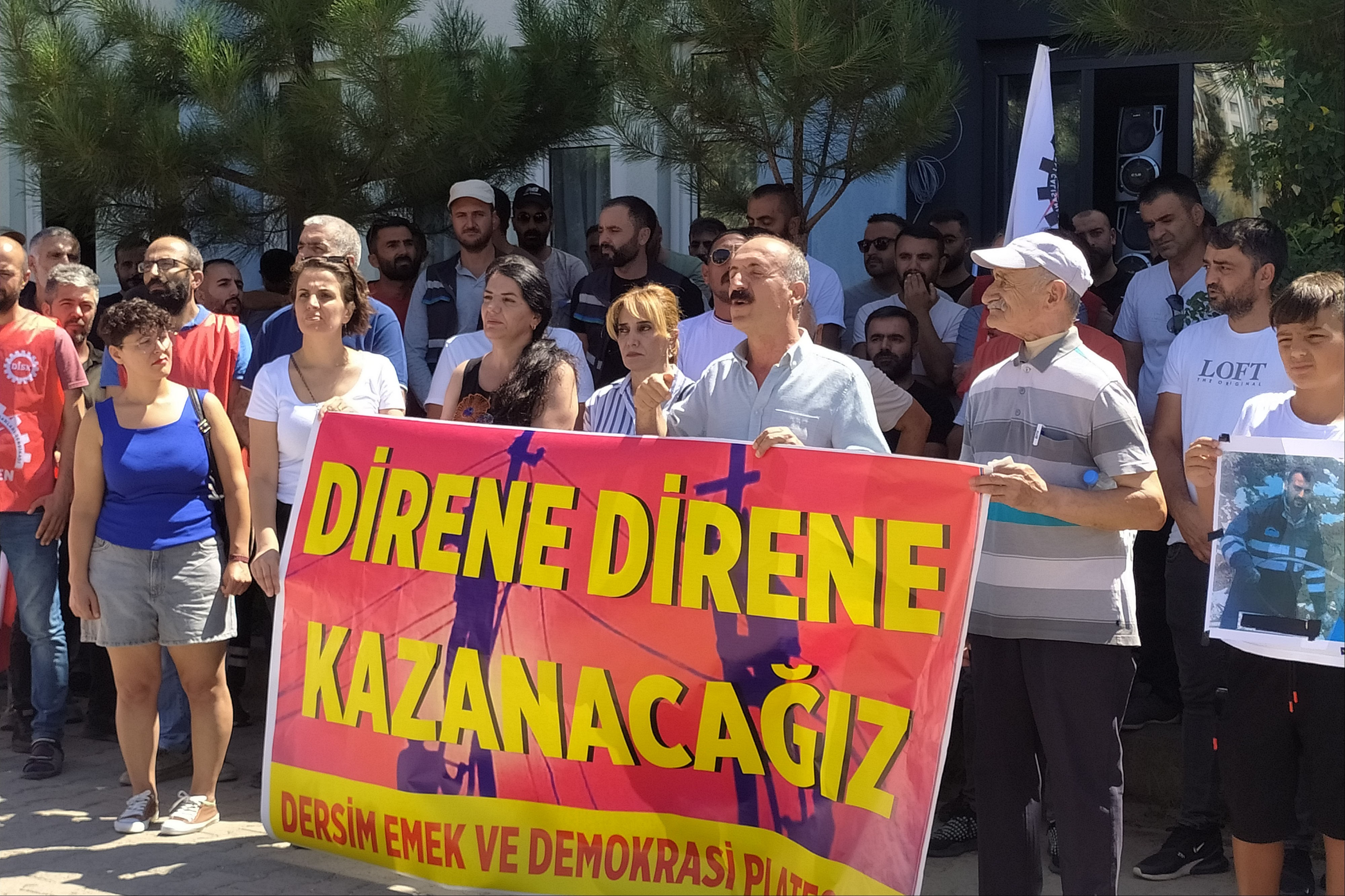 FEDAŞ işçilerinin eylemine destek: Günlerce enerjisiz kalsak da grevi destekliyoruz