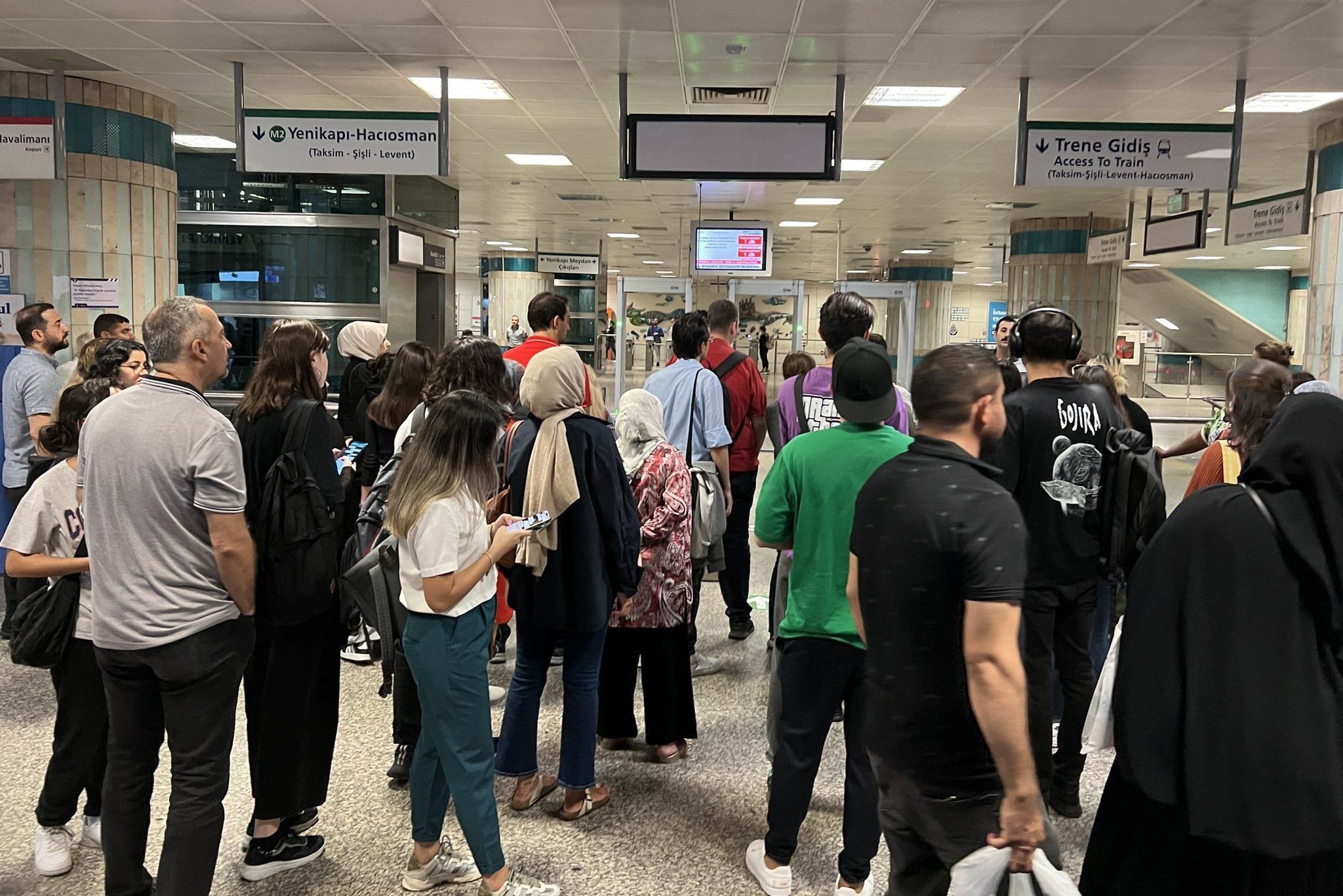 Yenikapı metro istasyonunda İspanya vatandaşı intihar etti