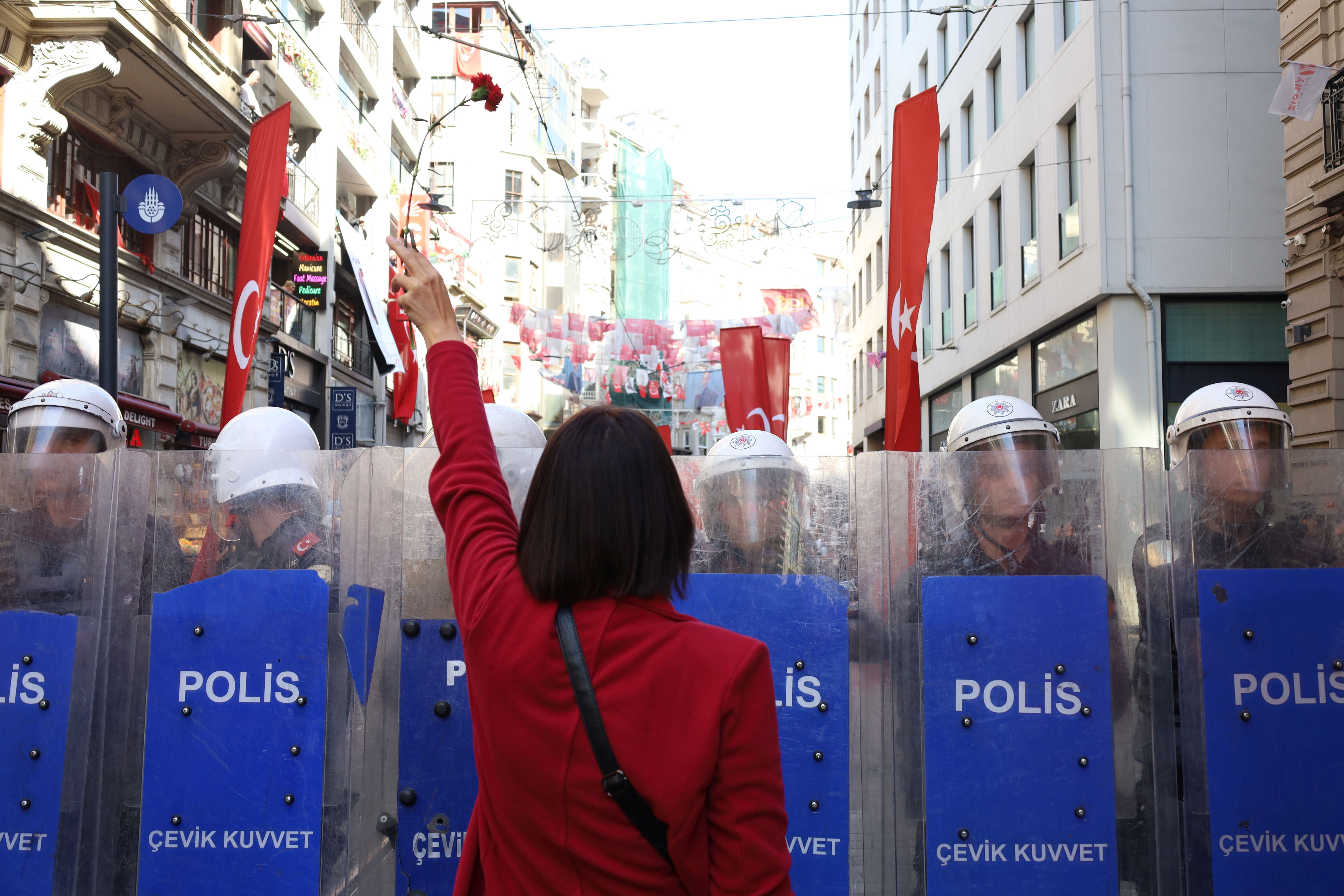 Cumartesi Annelerine gözaltı