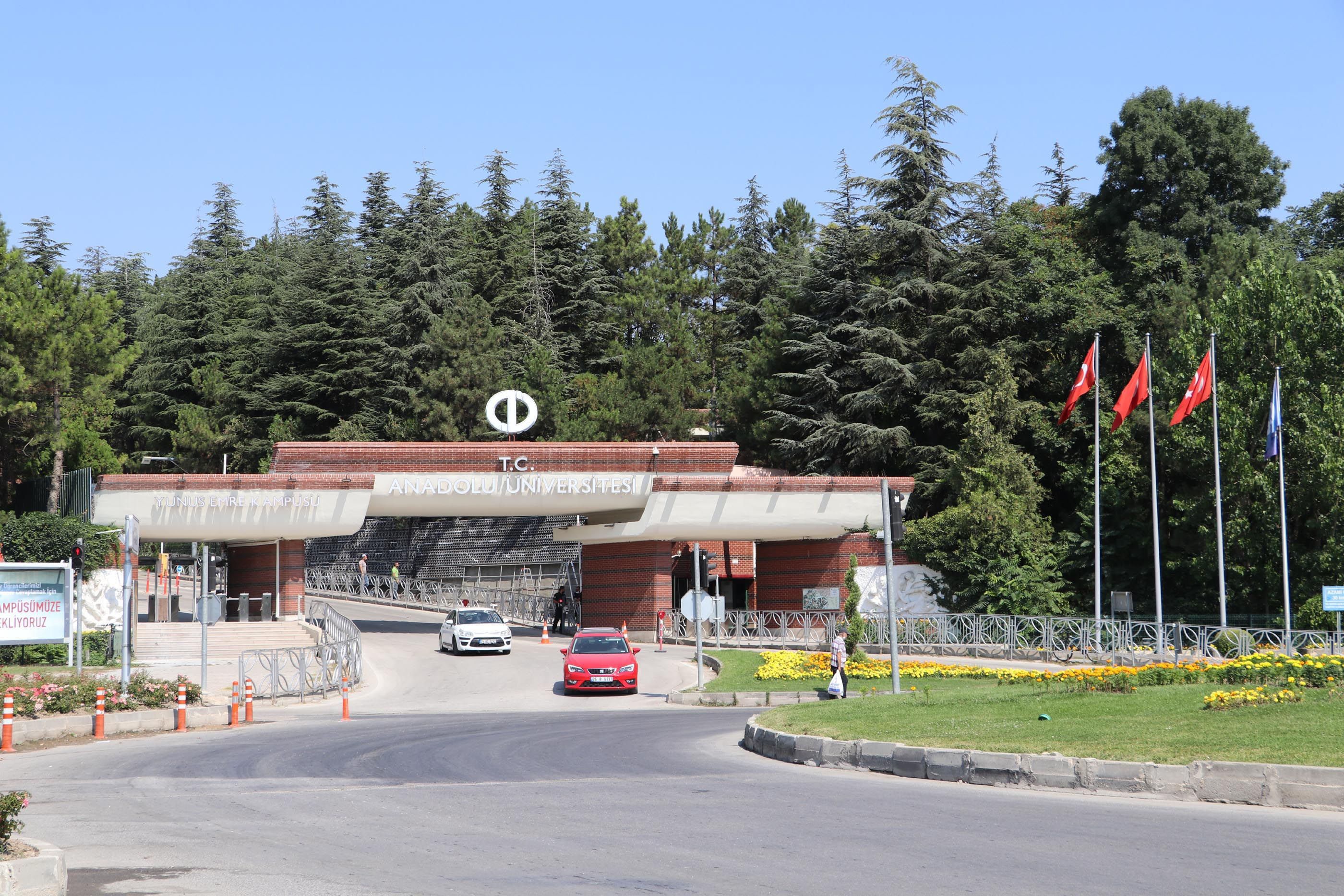 Anadolu Üniversitesi’nde ekonomi politikalarının yansımaları