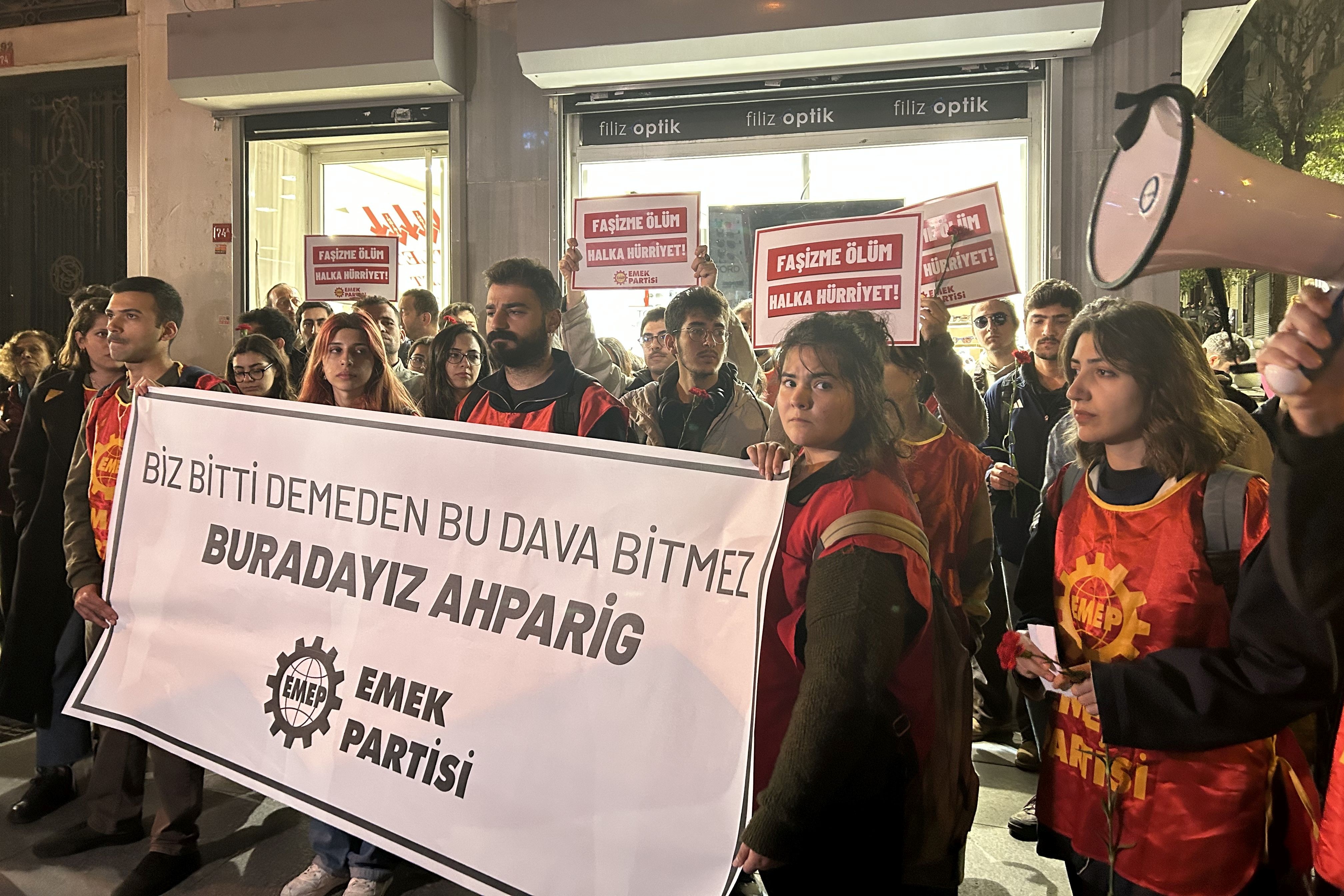 Emek Partisi Şişli İlçe Örgütü Hrant Dink’in vurulduğu yerde: Biz bitti demeden bu dava bitmeyecek