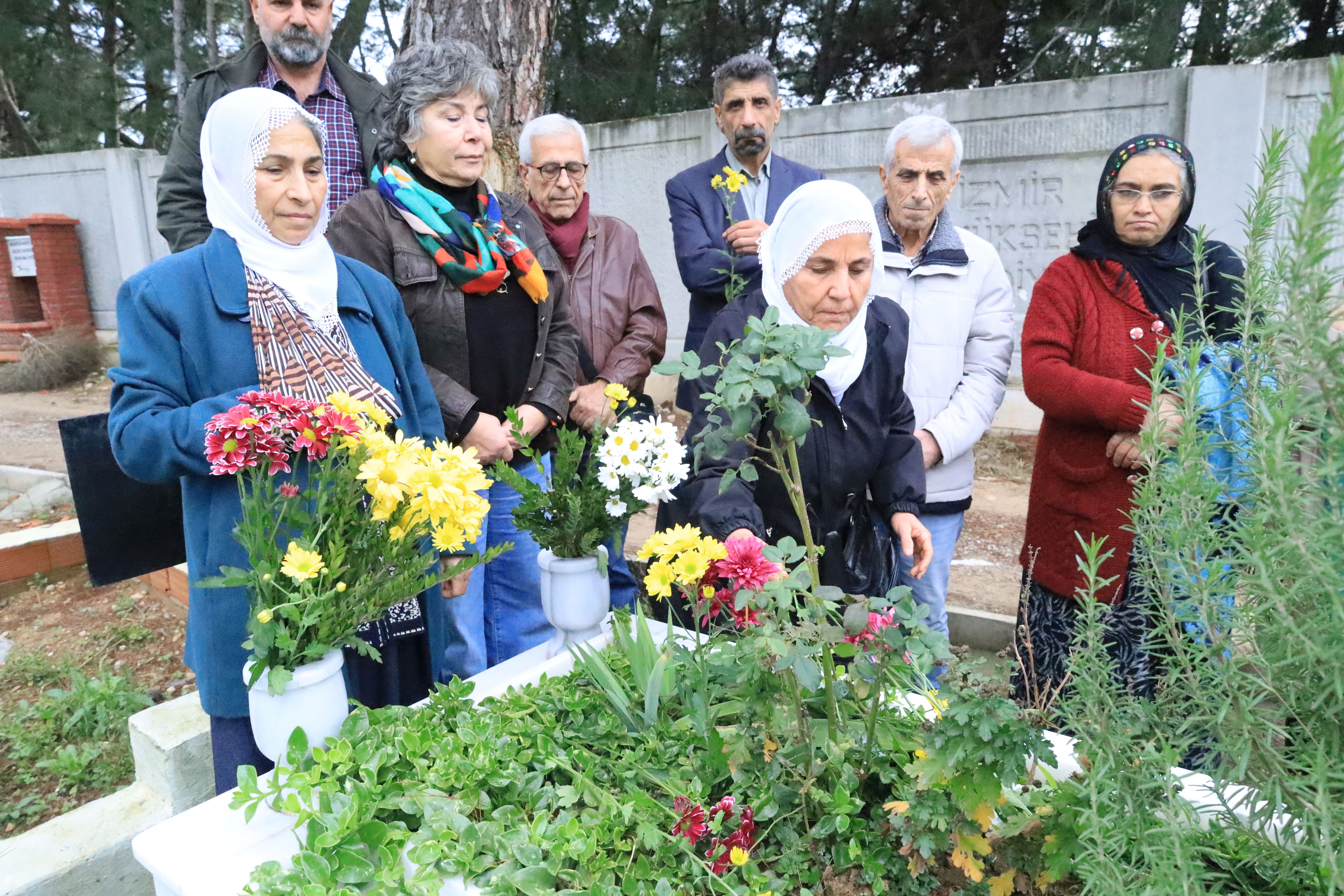 Deniz Poyraz doğum gününde mezarı başında anıldı