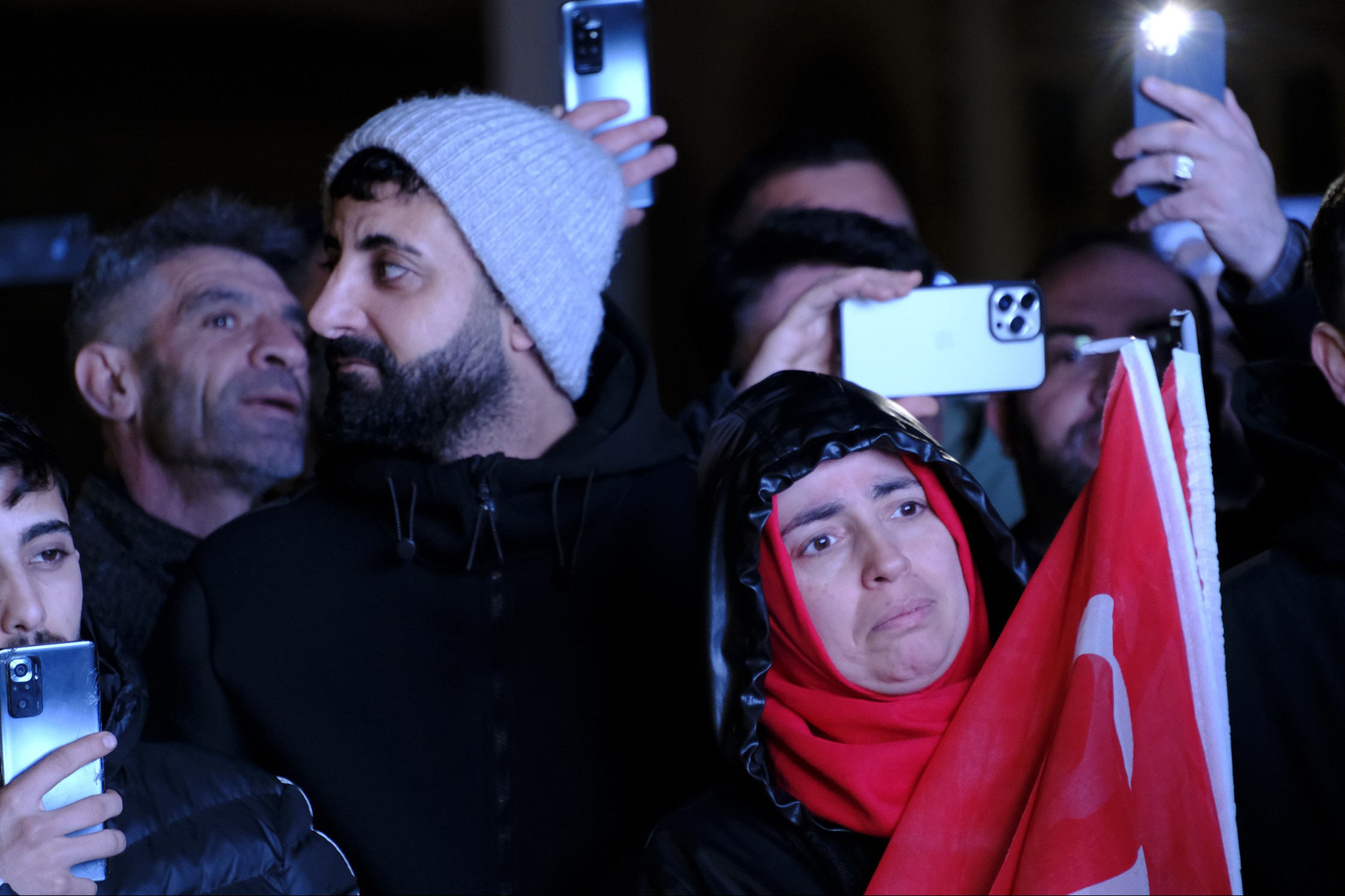 "Sık dişini emekçi kardeşim uzaya bile gittik"