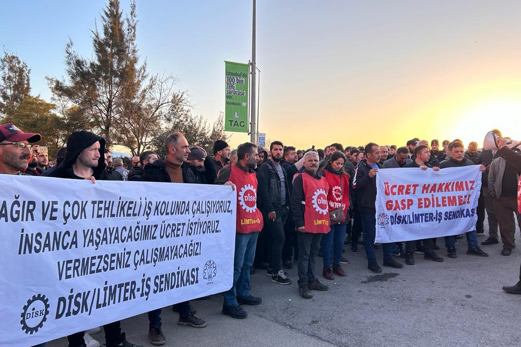 Tuzla tersanesinde işçiler eylemde: Düşük zammı kabul etmiyoruz