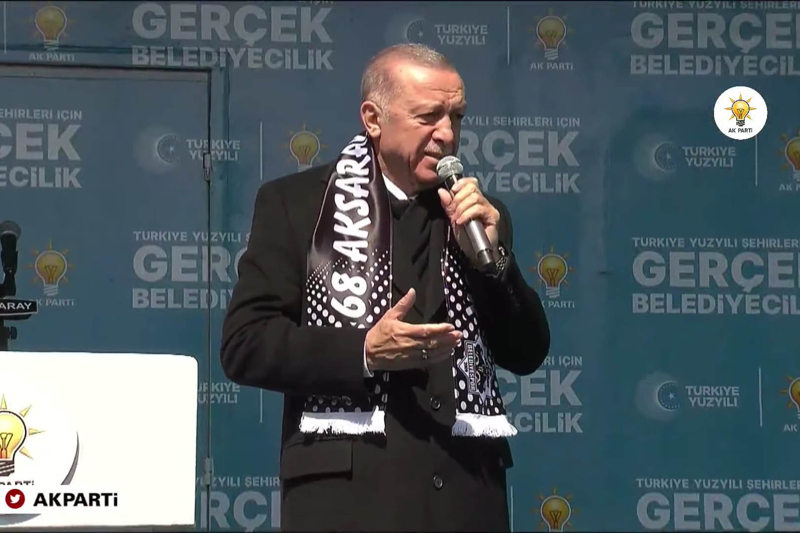 Erdoğan'dan yoksullaşma itirafı: Ne verirsek kaybolup gidiyor