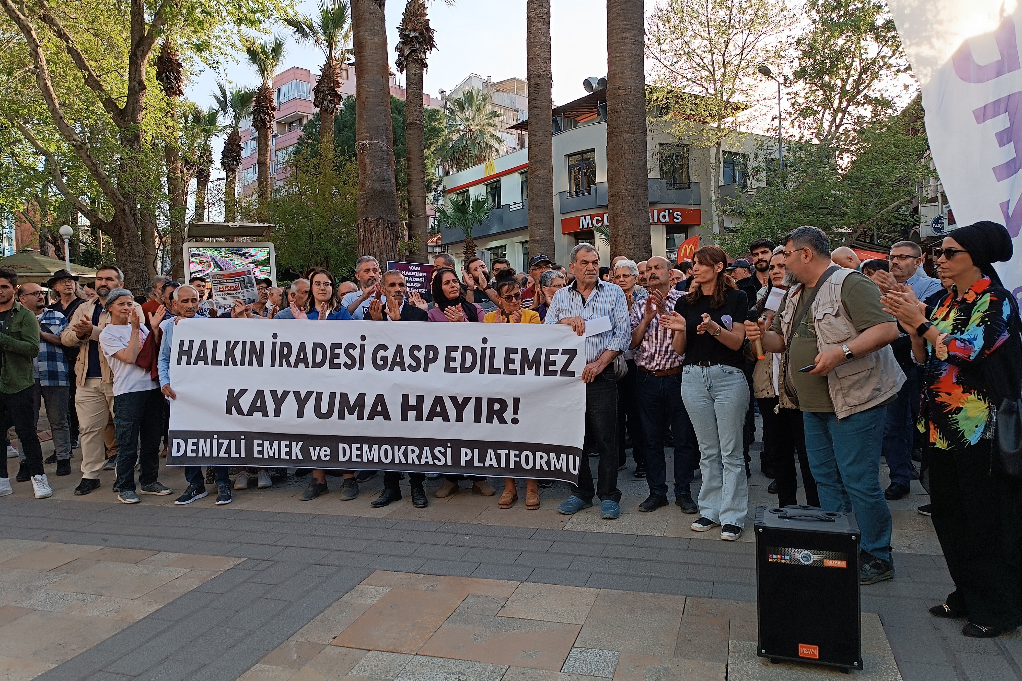 Denizli'de candoğan parkında basın açıklaması