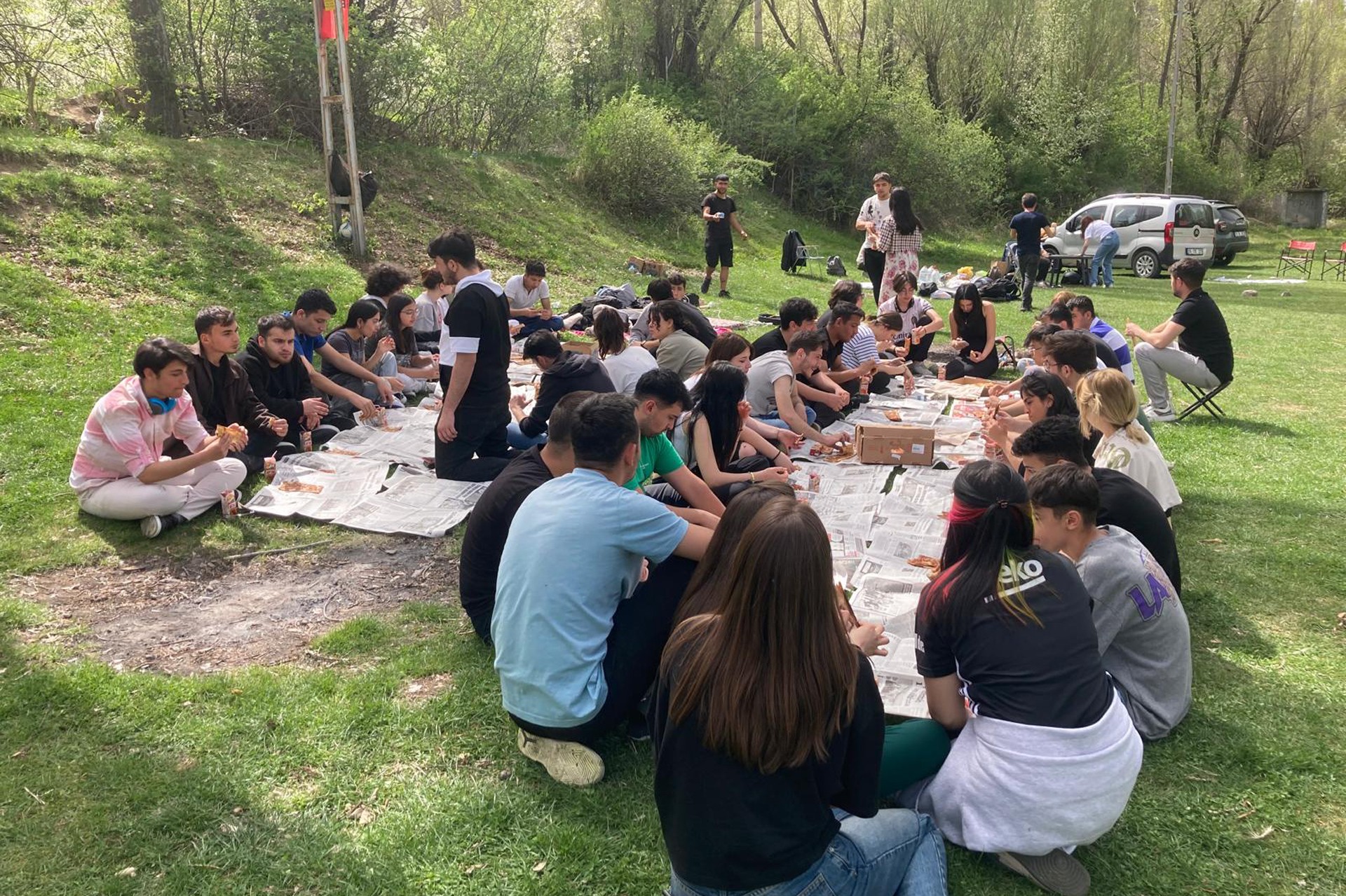 Emek Gençliği Kayseri geleneksel gençlik pikniği düzenledi