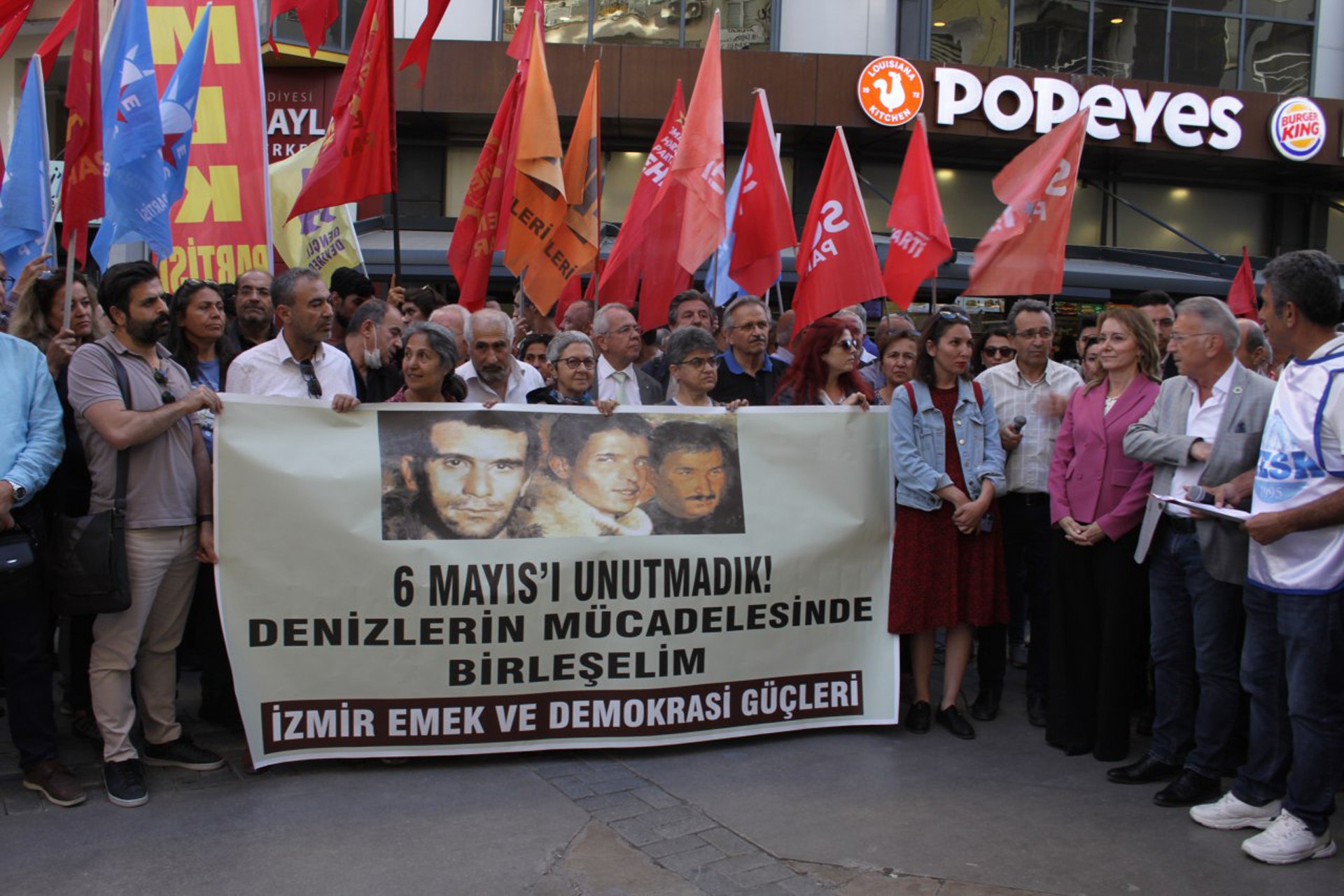 İzmir demek ve demokrasi güçleri 6 mayıs anması 