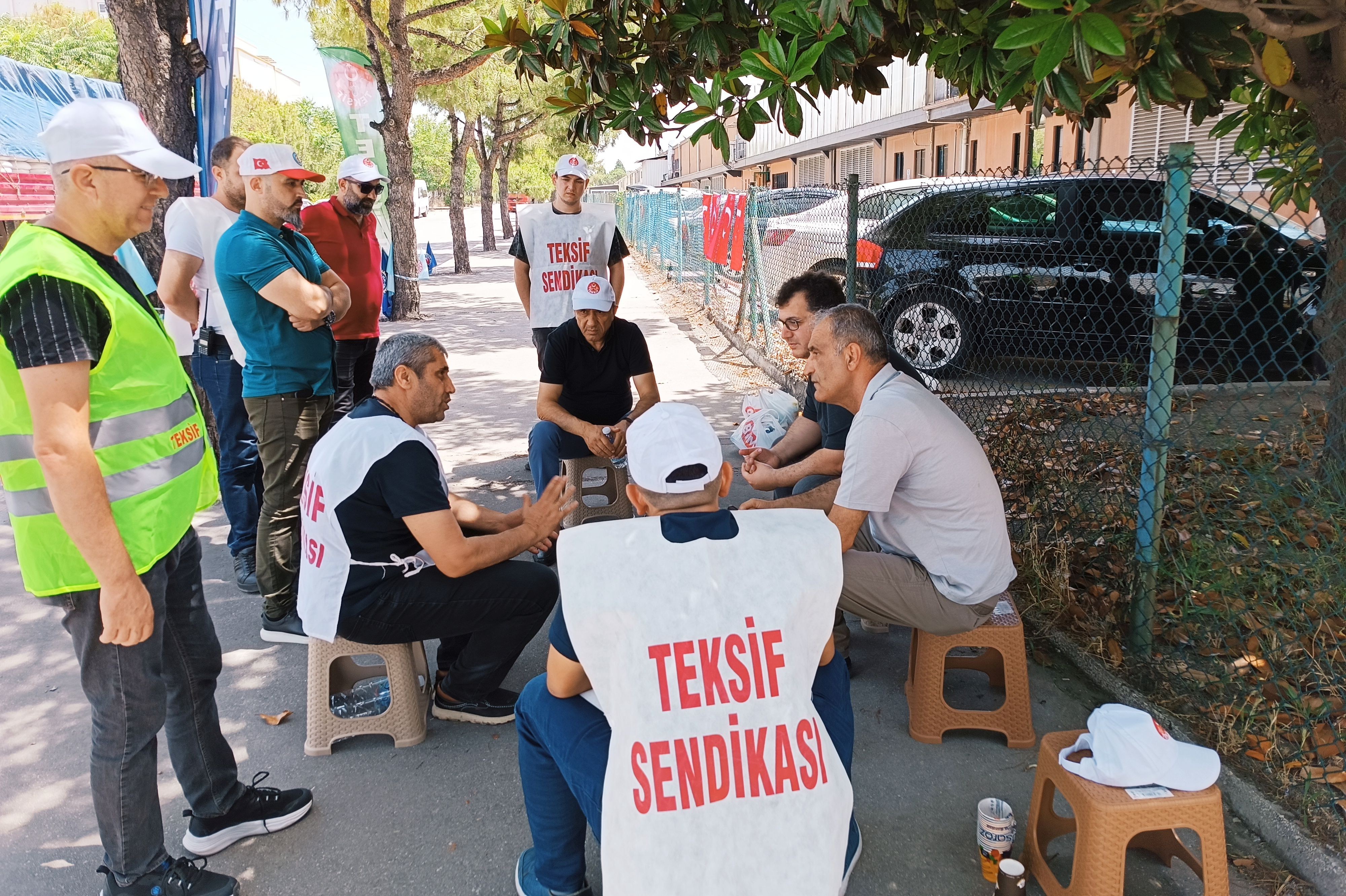 EMEP Denizli: Filidea işçilerinin sendikalaşma mücadelesinin yanındayız!