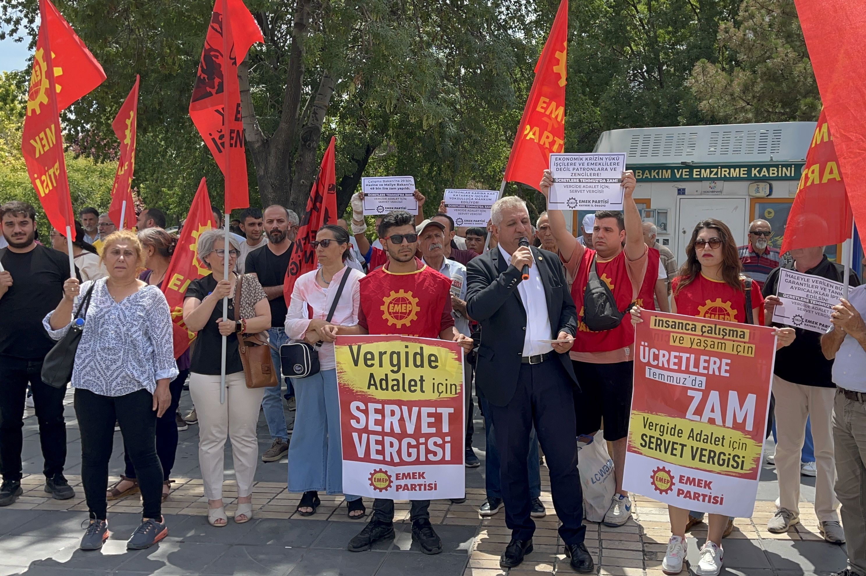 Emek Partisi Kayseri'den seslendi: Bütün ücretlere ek zam yapılsın